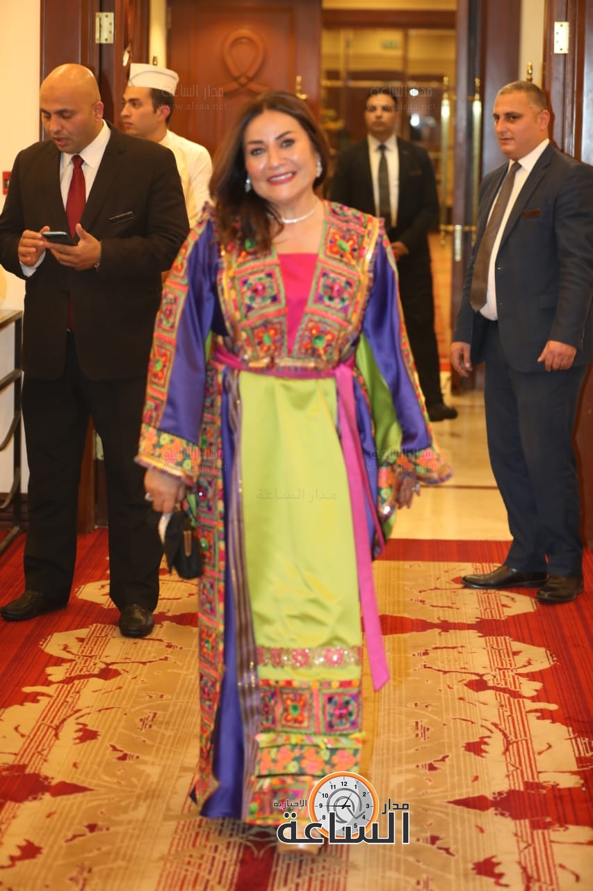 Madar Al-Saa Images 0.8798371840048171