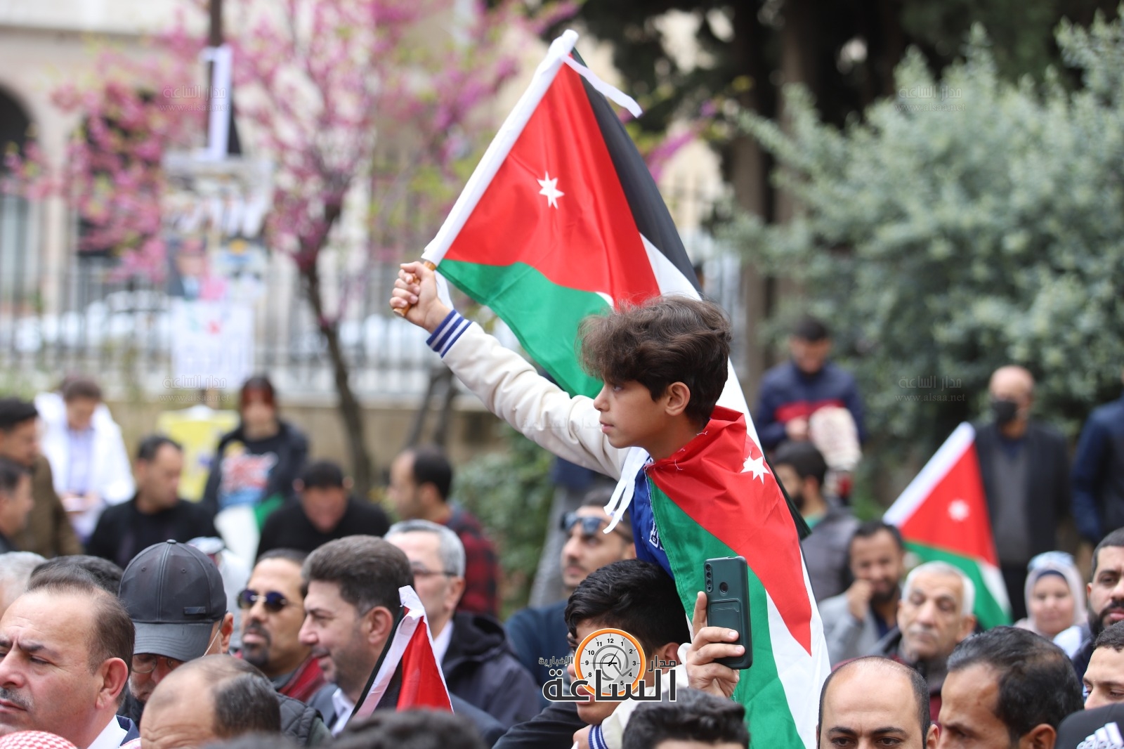 Madar Al-Saa Images 0.23160367985291375