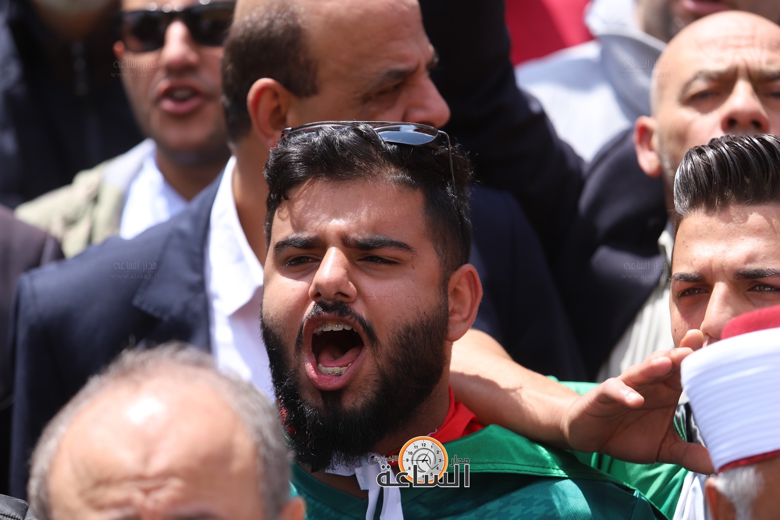 Madar Al-Saa Images 0.40966783054290445