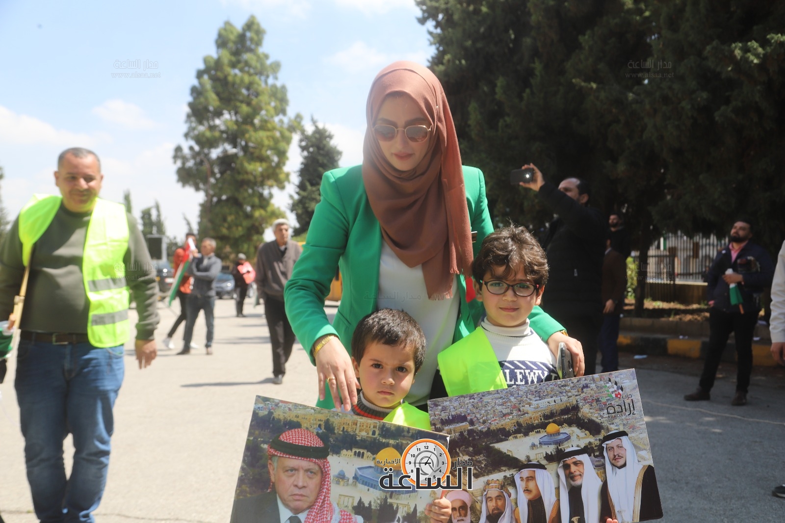 Madar Al-Saa Images 0.4723745908138526