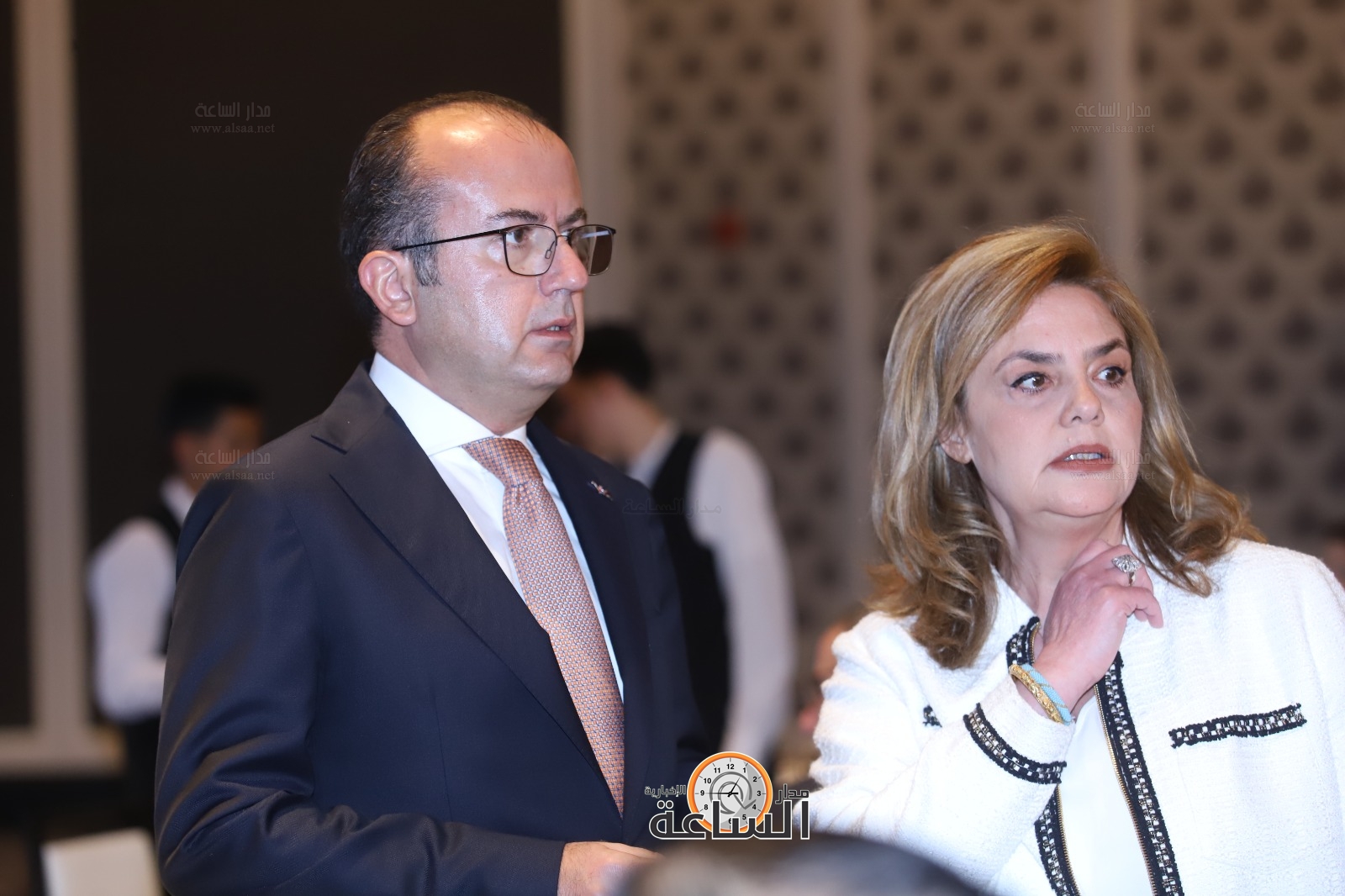 Madar Al-Saa Images 0.967975650494647