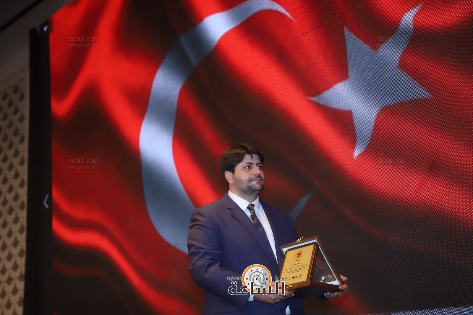 Madar Al-Saa Images 0.920690600844106