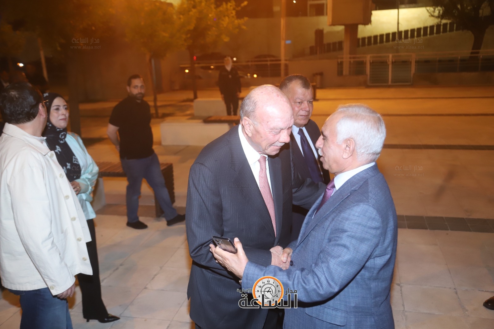 Madar Al-Saa Images 0.1128185121884342