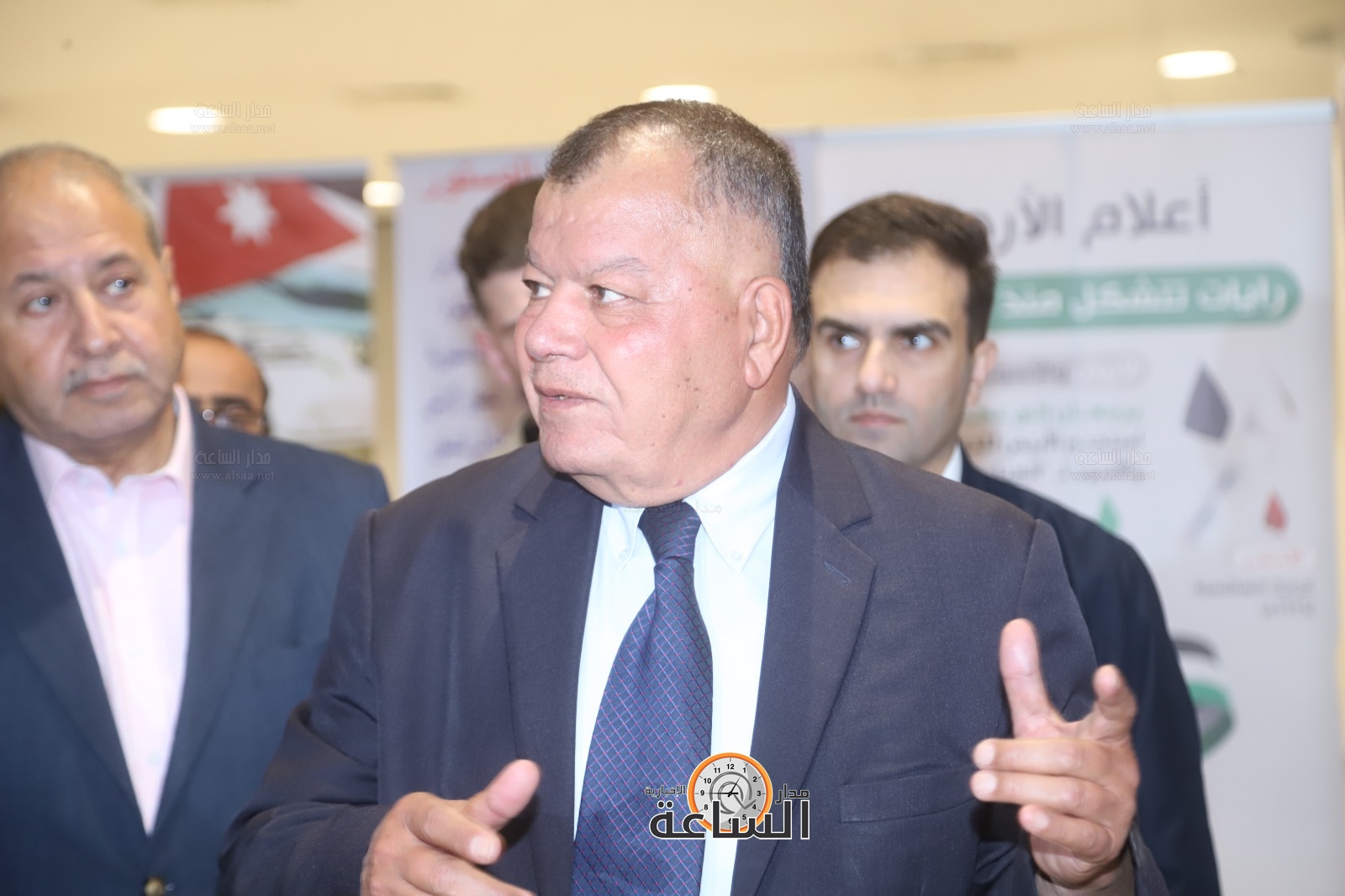 Madar Al-Saa Images 0.3722114215102701