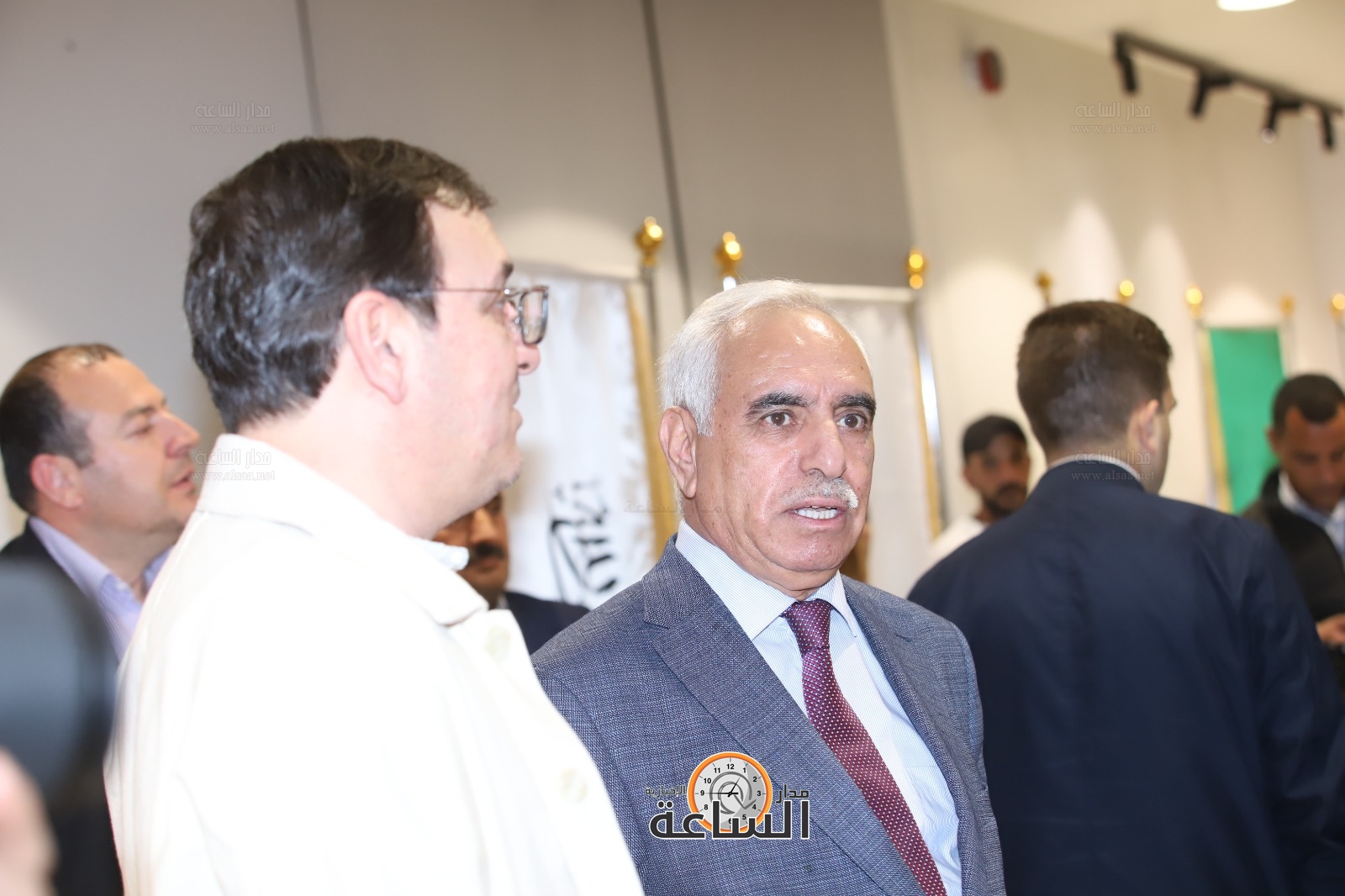 Madar Al-Saa Images 0.08515592029168029