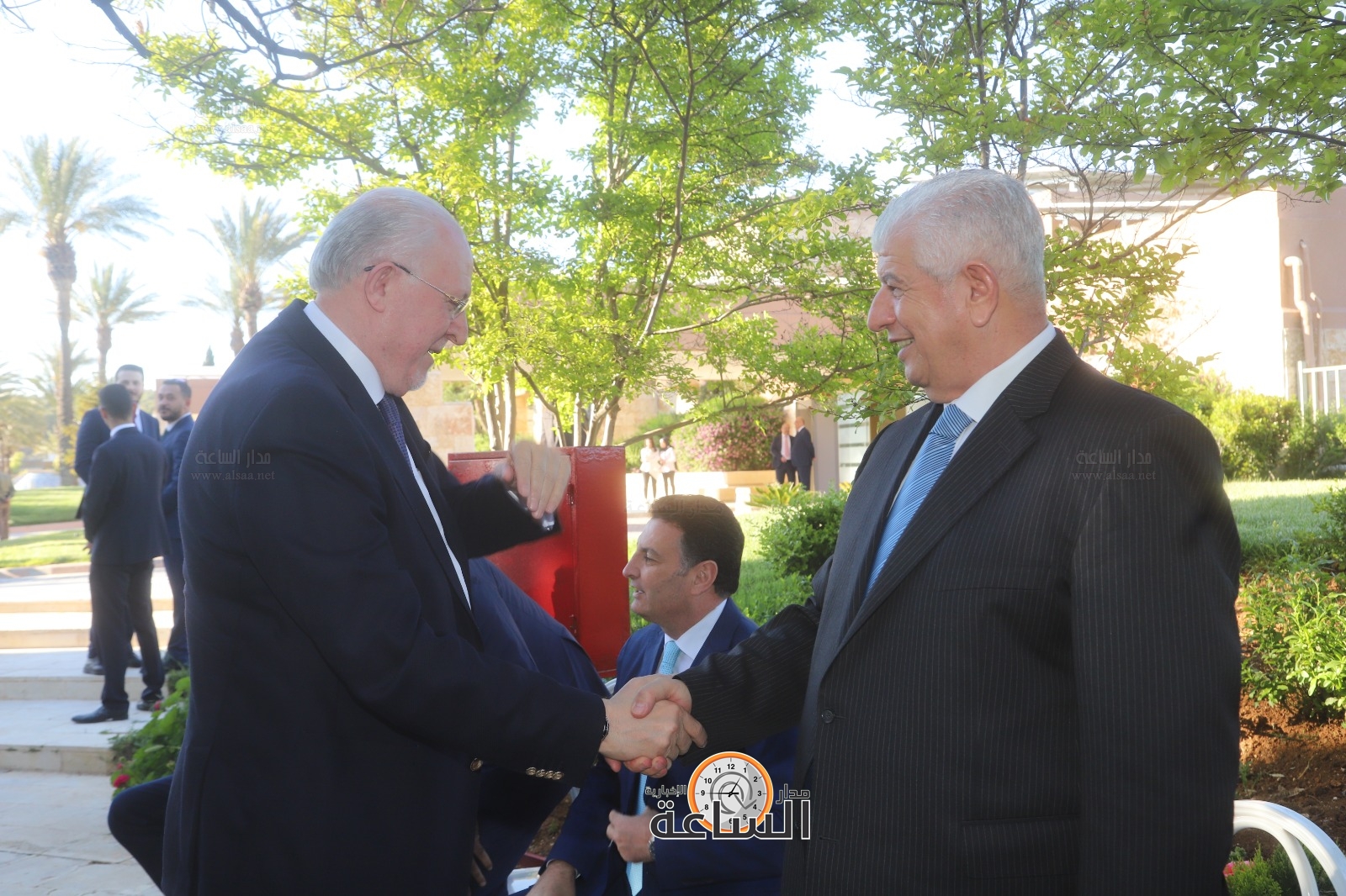 Madar Al-Saa Images 0.9284096861687705