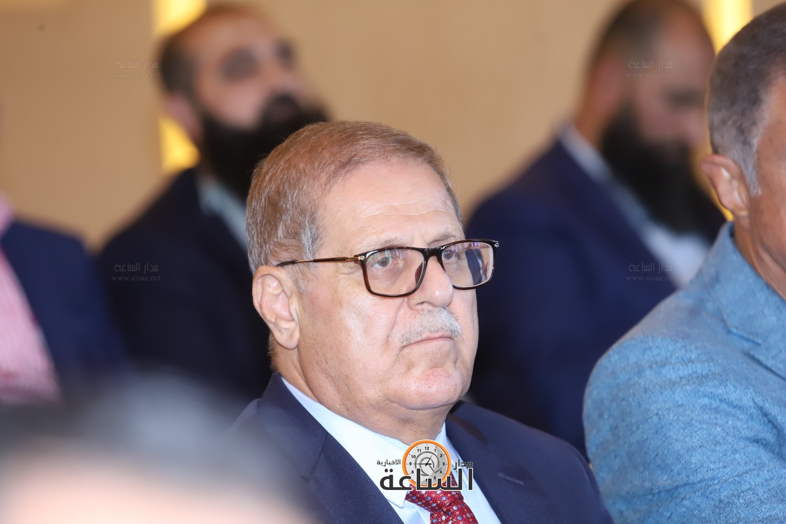 Madar Al-Saa Images 0.7122625714729871