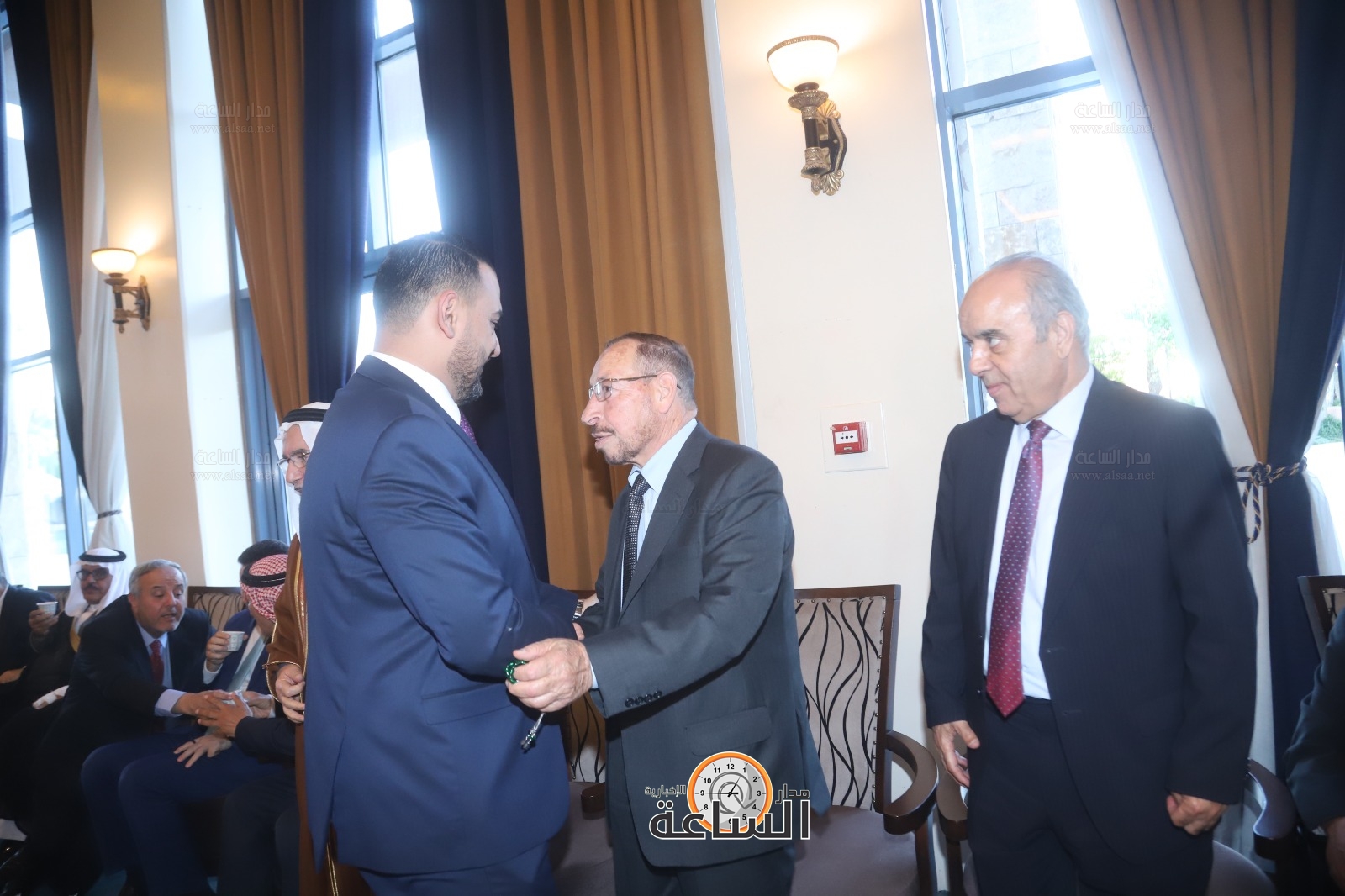 Madar Al-Saa Images 0.3394587936393363