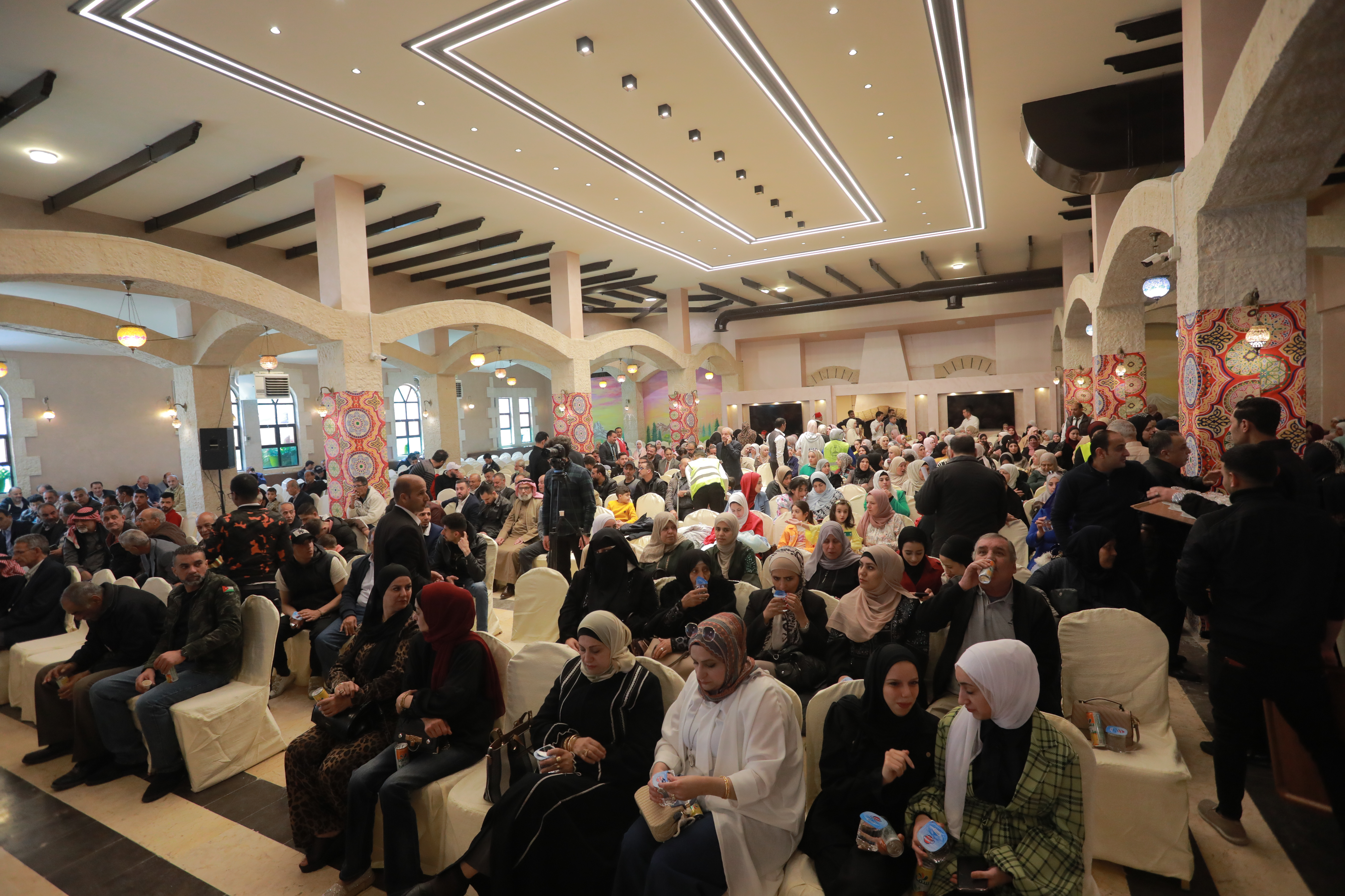 Madar Al-Saa Images 0.5519361198029489