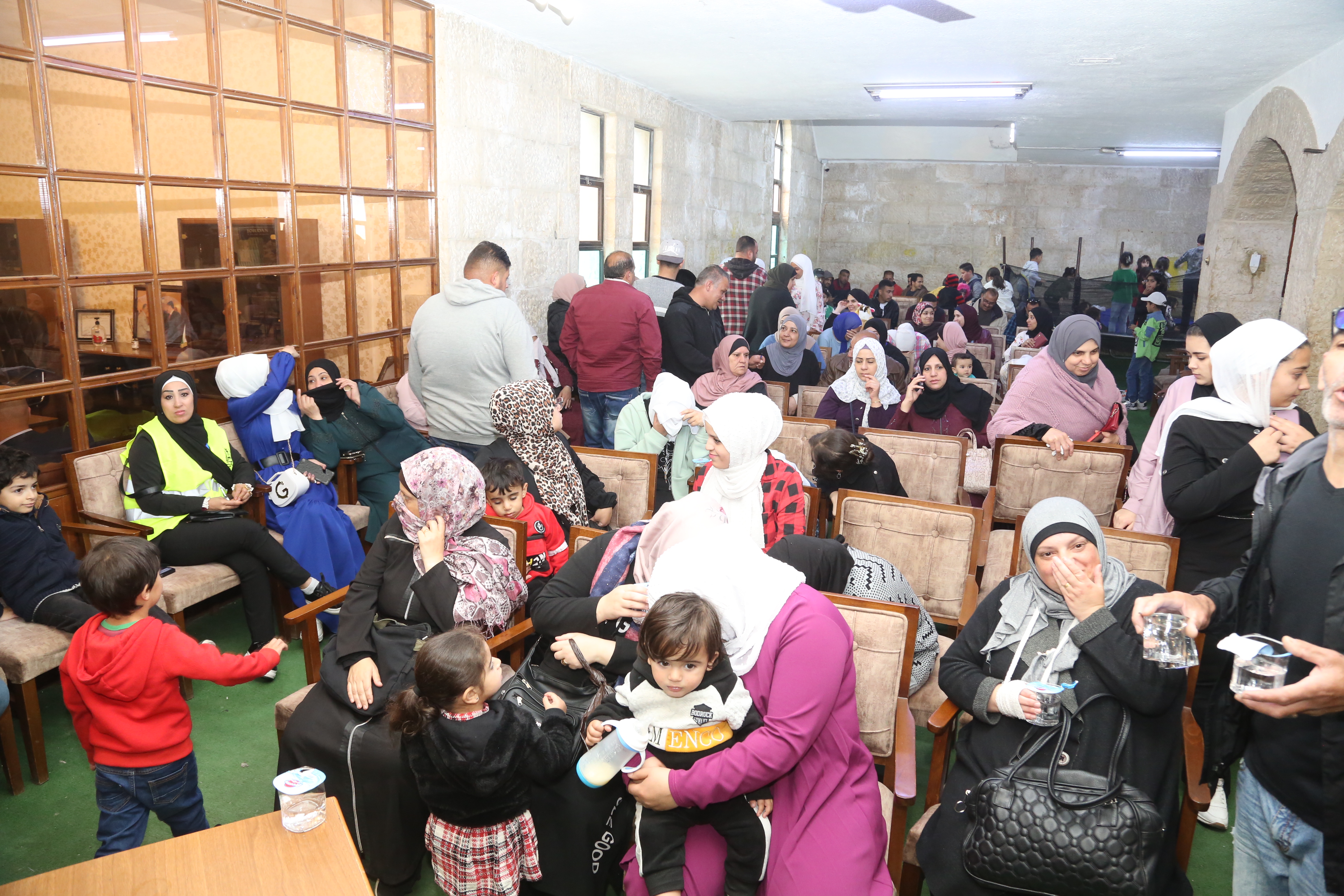 Madar Al-Saa Images 0.7675571580976301