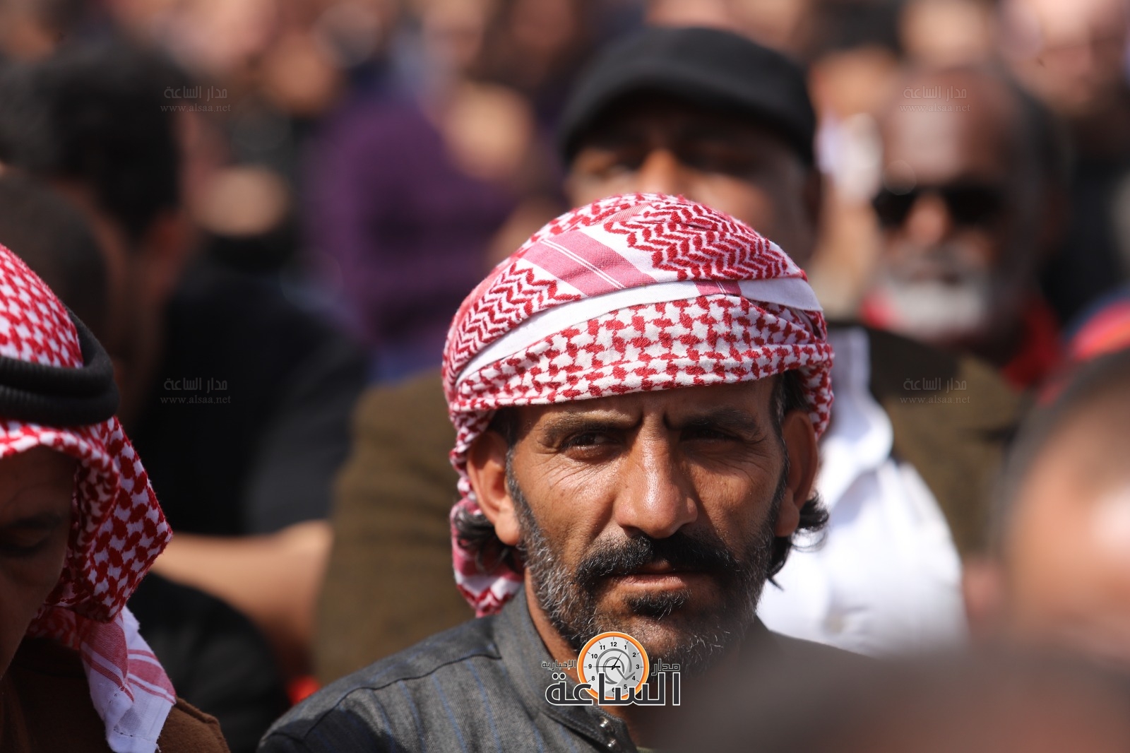 Madar Al-Saa Images 0.43512144319143276