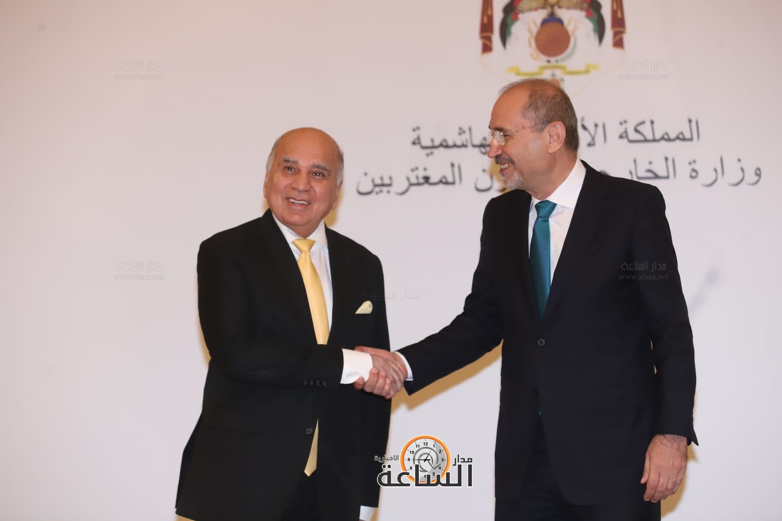 Madar Al-Saa Images 0.7937672971812972