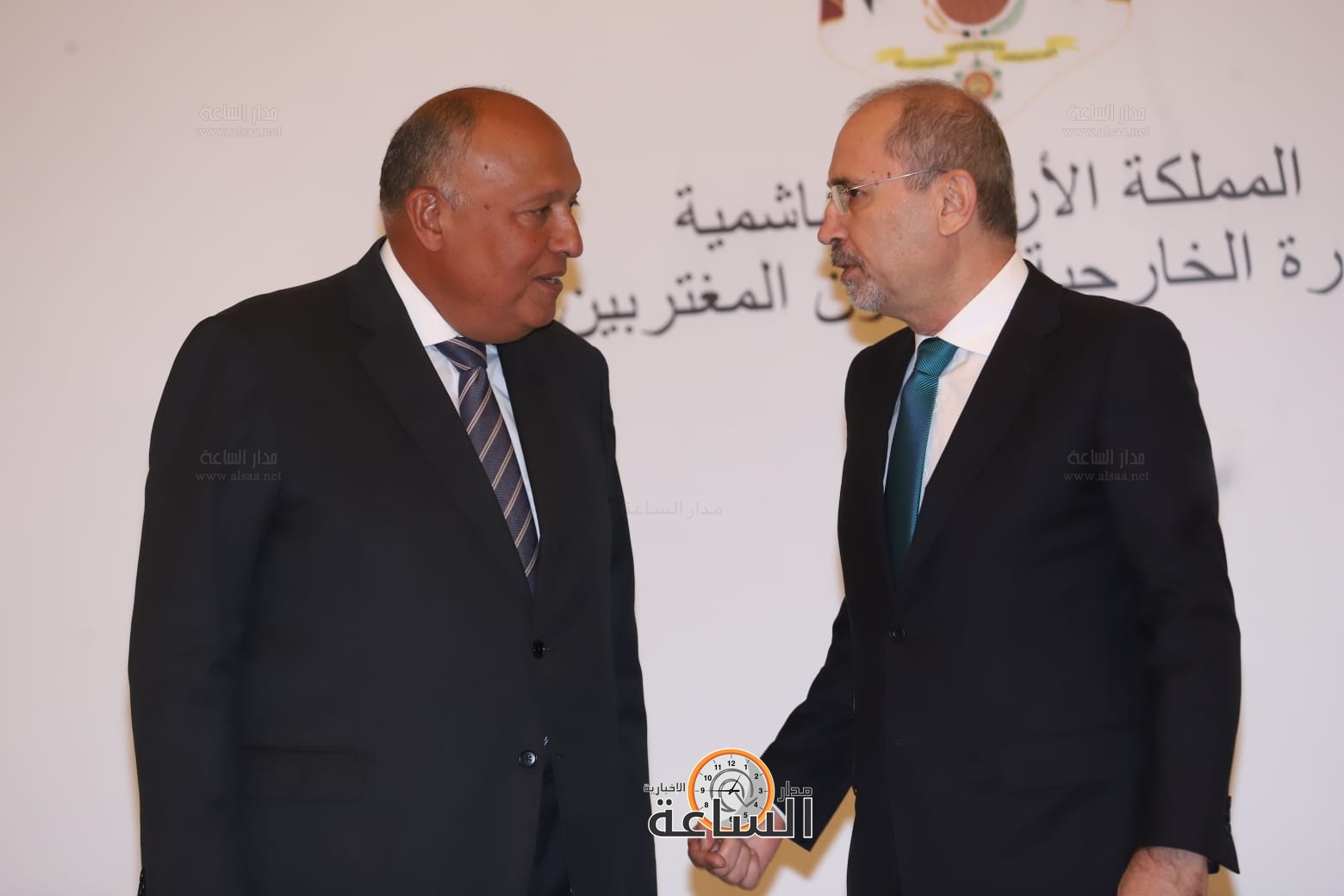 Madar Al-Saa Images 0.06210711411286507