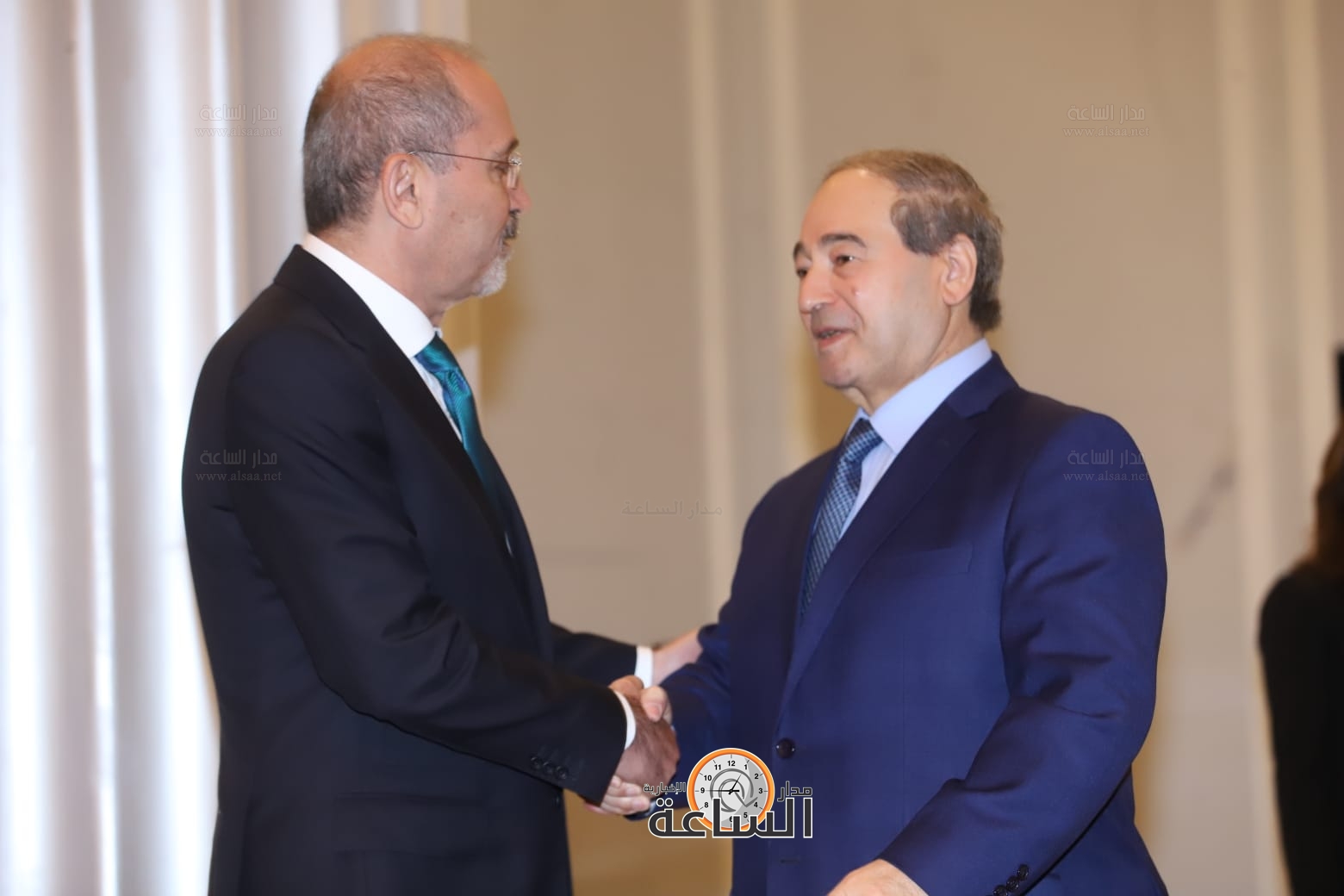 Madar Al-Saa Images 0.3907752687418071