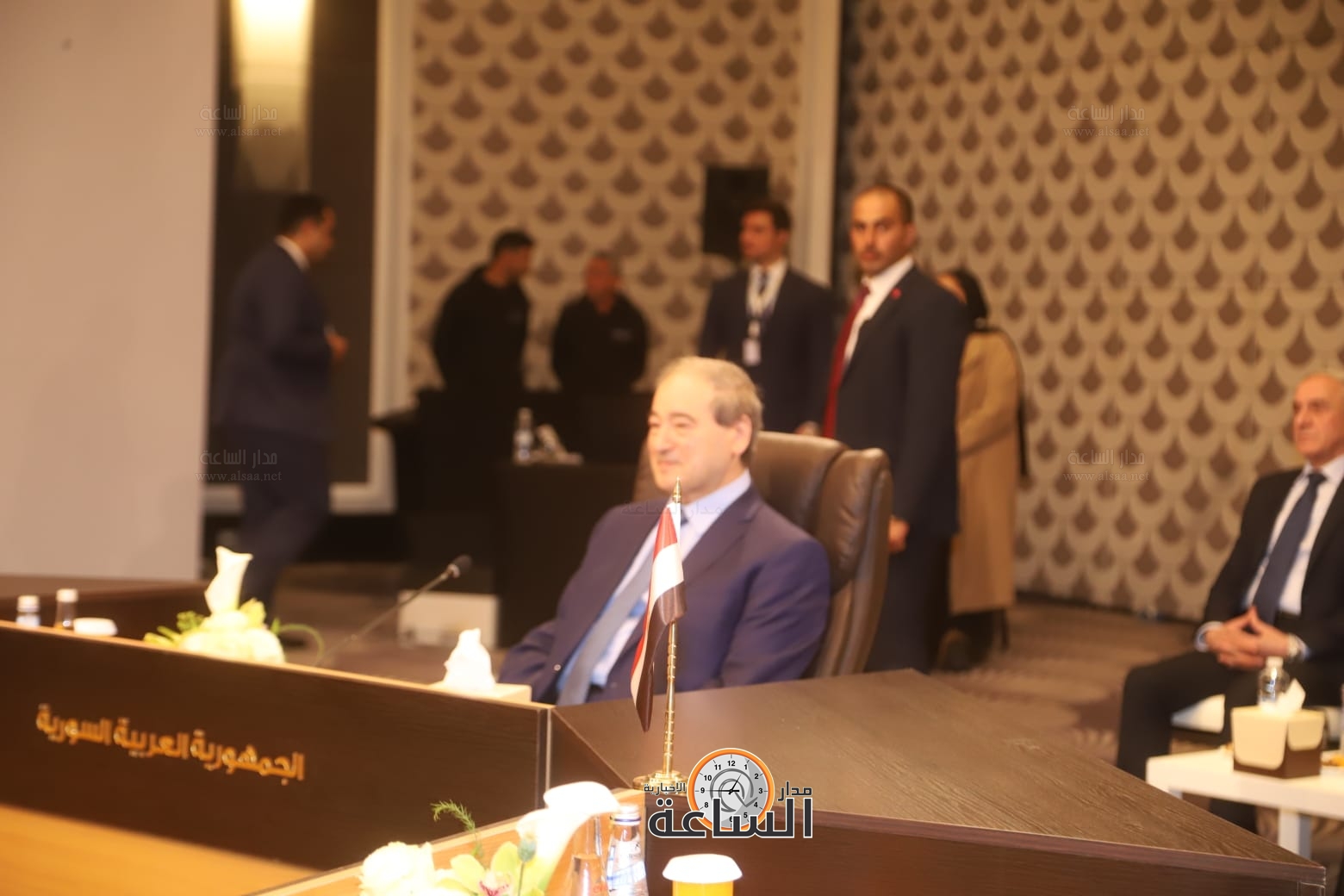 Madar Al-Saa Images 0.7746881494137534