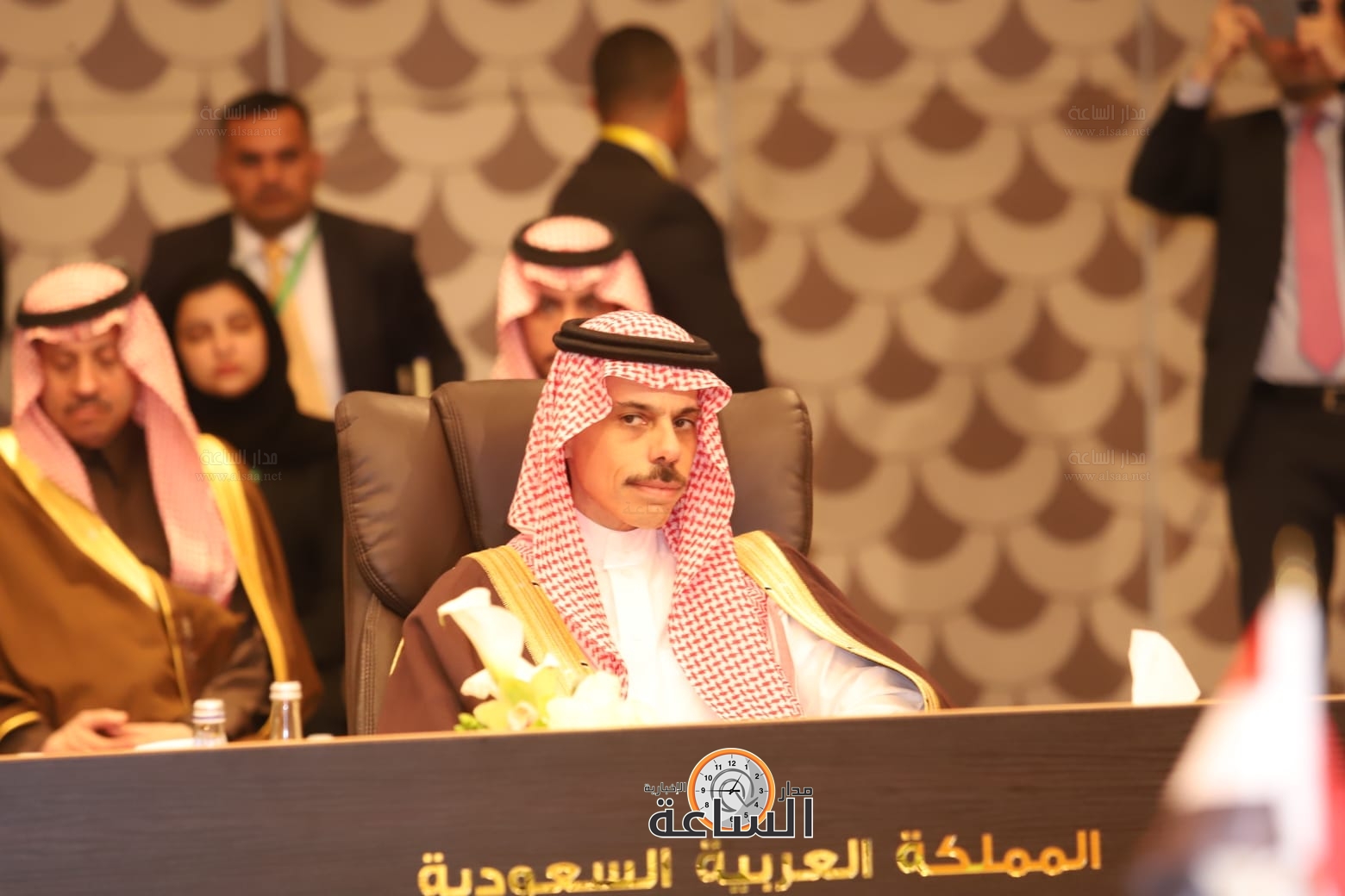 Madar Al-Saa Images 0.7016354734386605