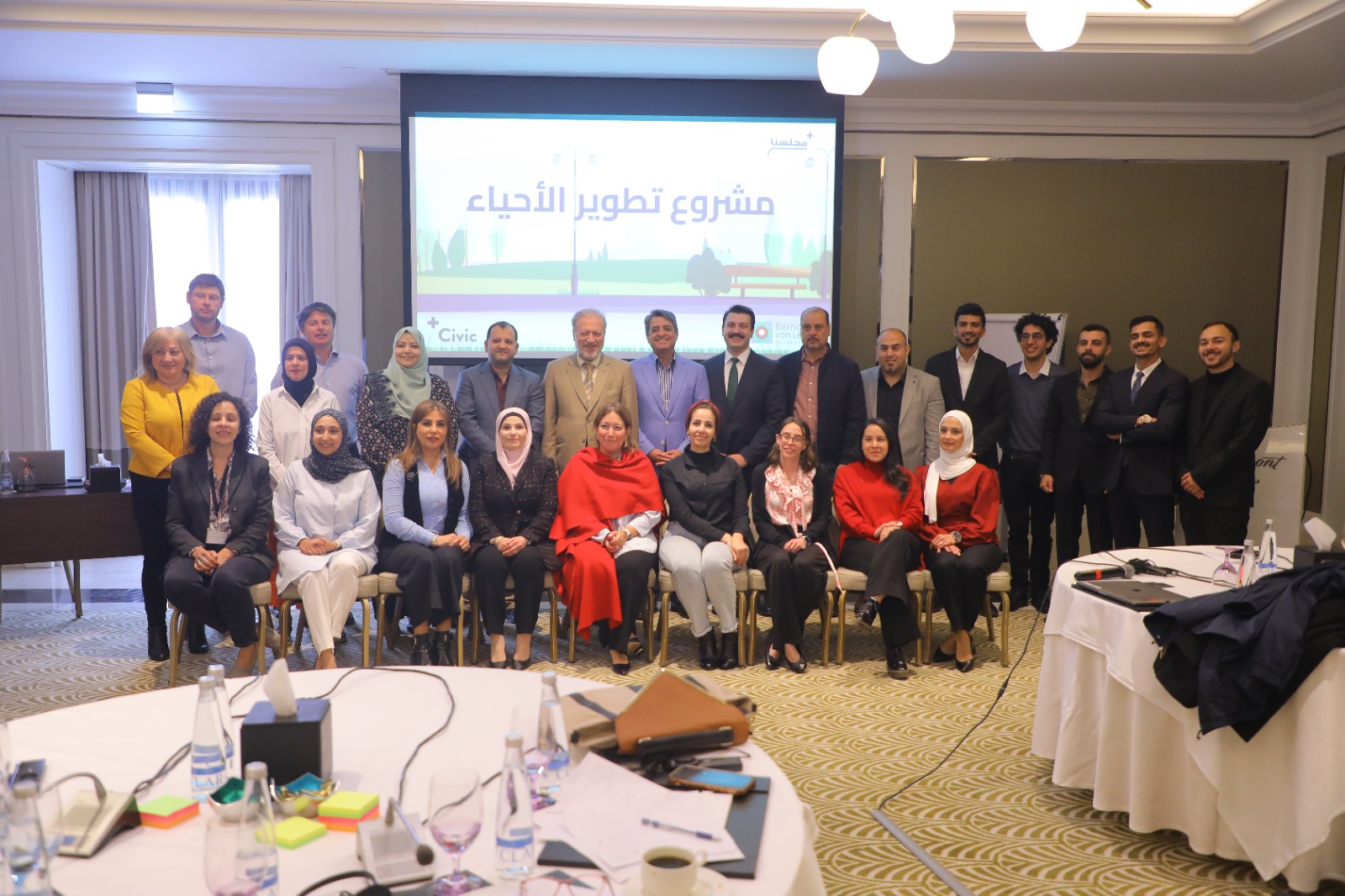 Madar Al-Saa Images 0.9415968874200227