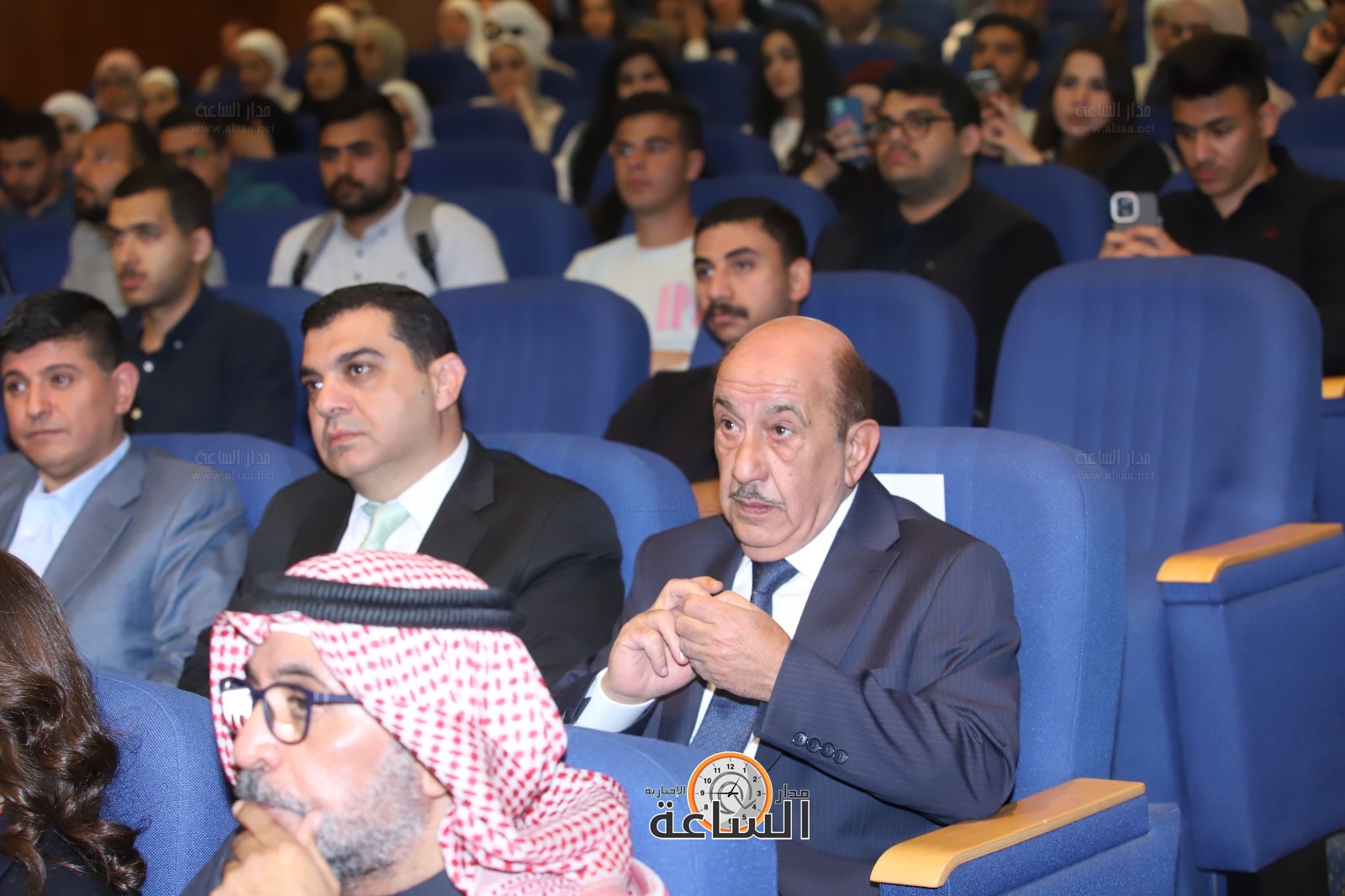 Madar Al-Saa Images 0.2684831408693782