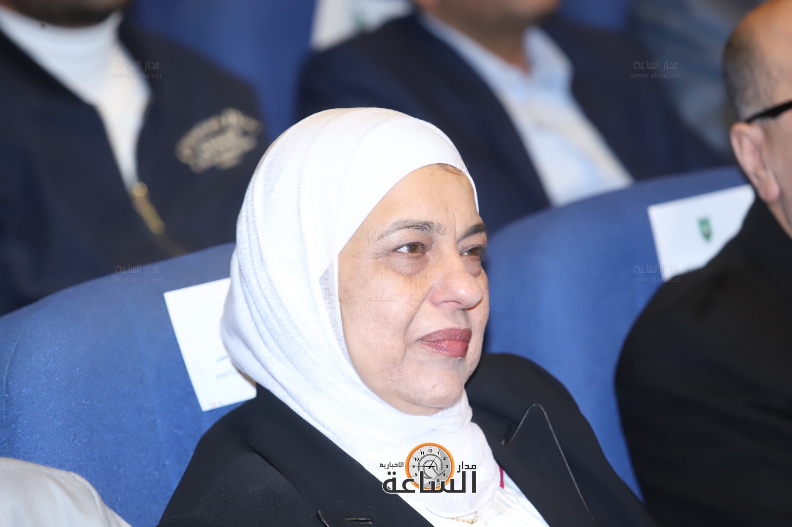 Madar Al-Saa Images 0.4842919451486871