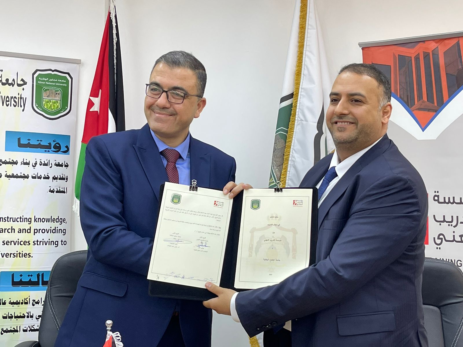 Madar Al-Saa Images 0.8144684695144717