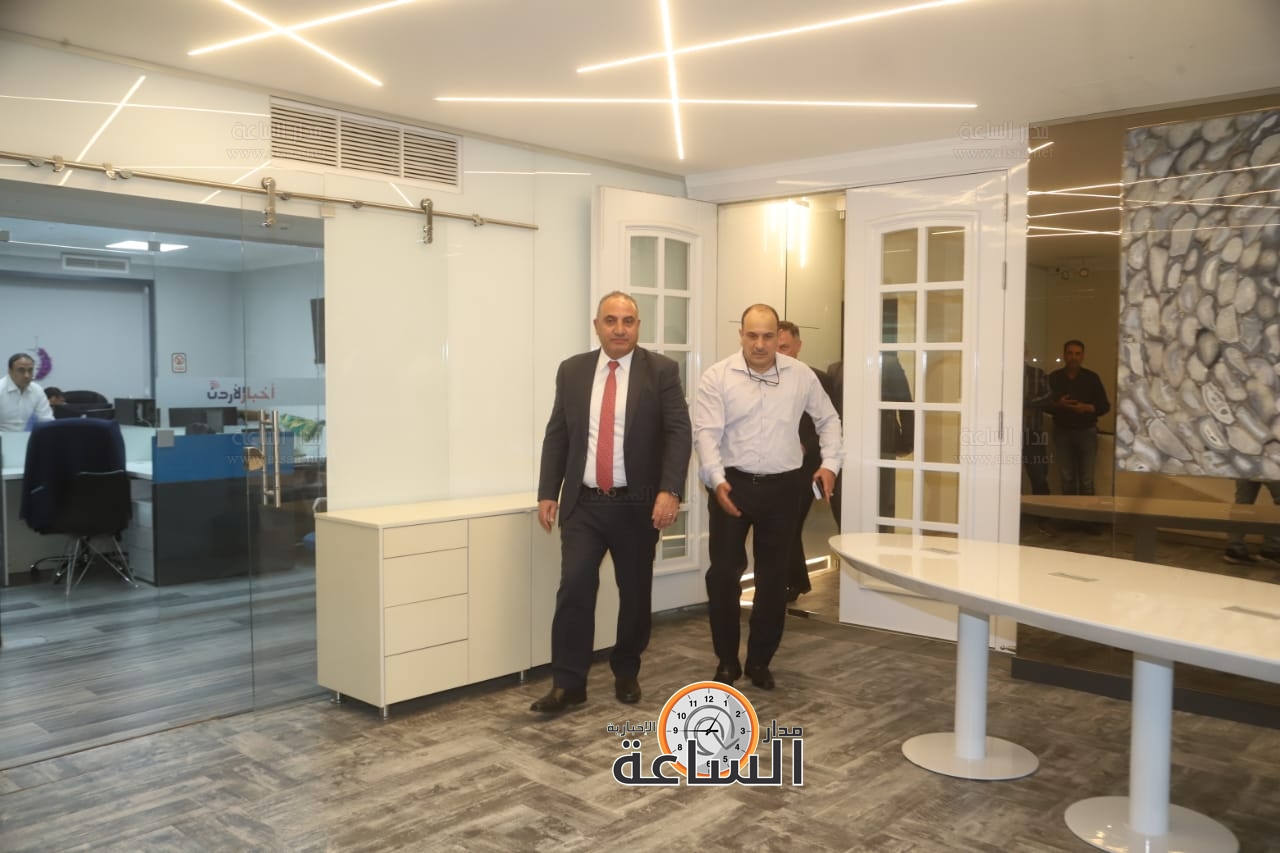 Madar Al-Saa Images 0.8073972096598934