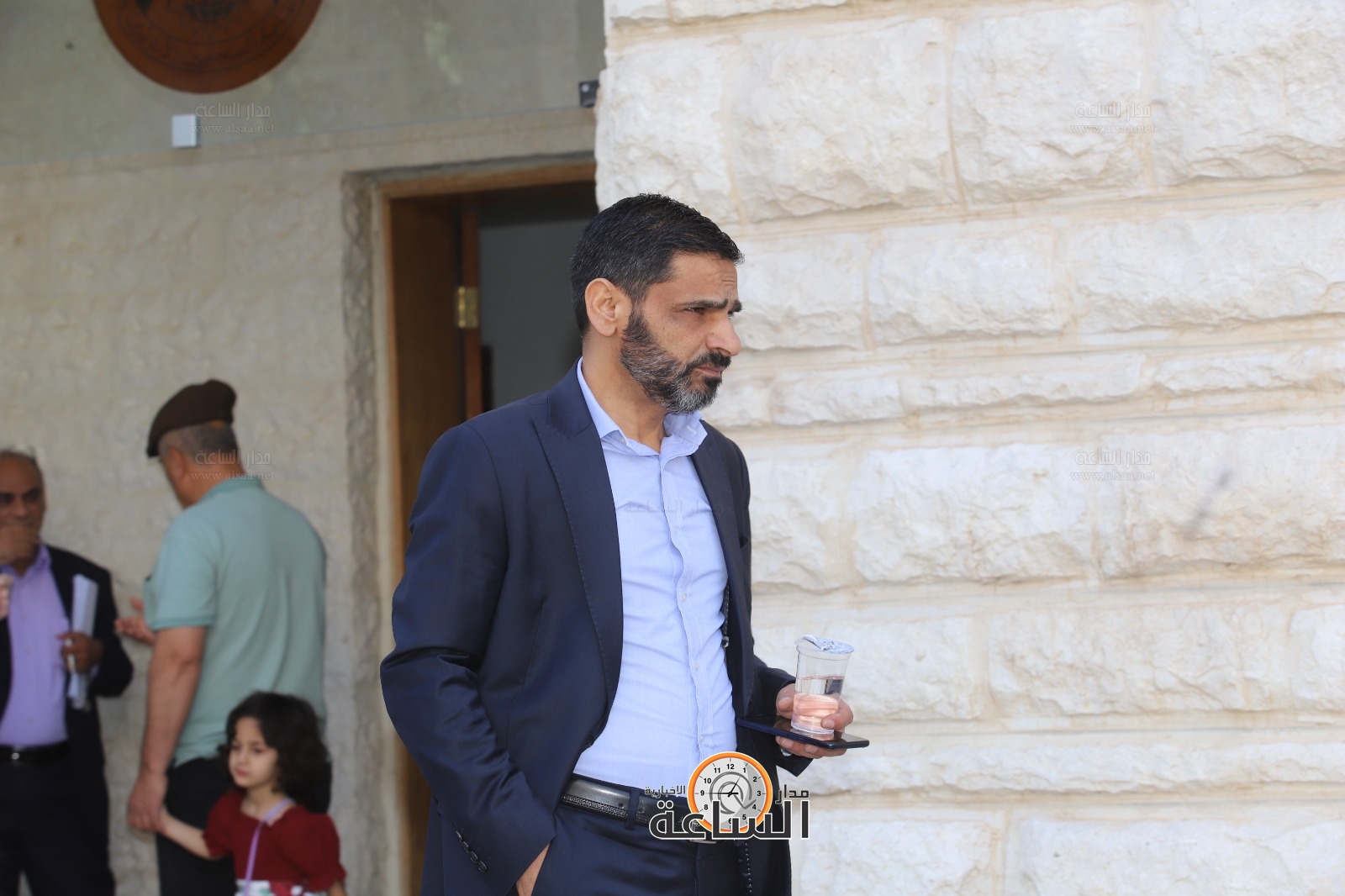 Madar Al-Saa Images 0.43327212532142045