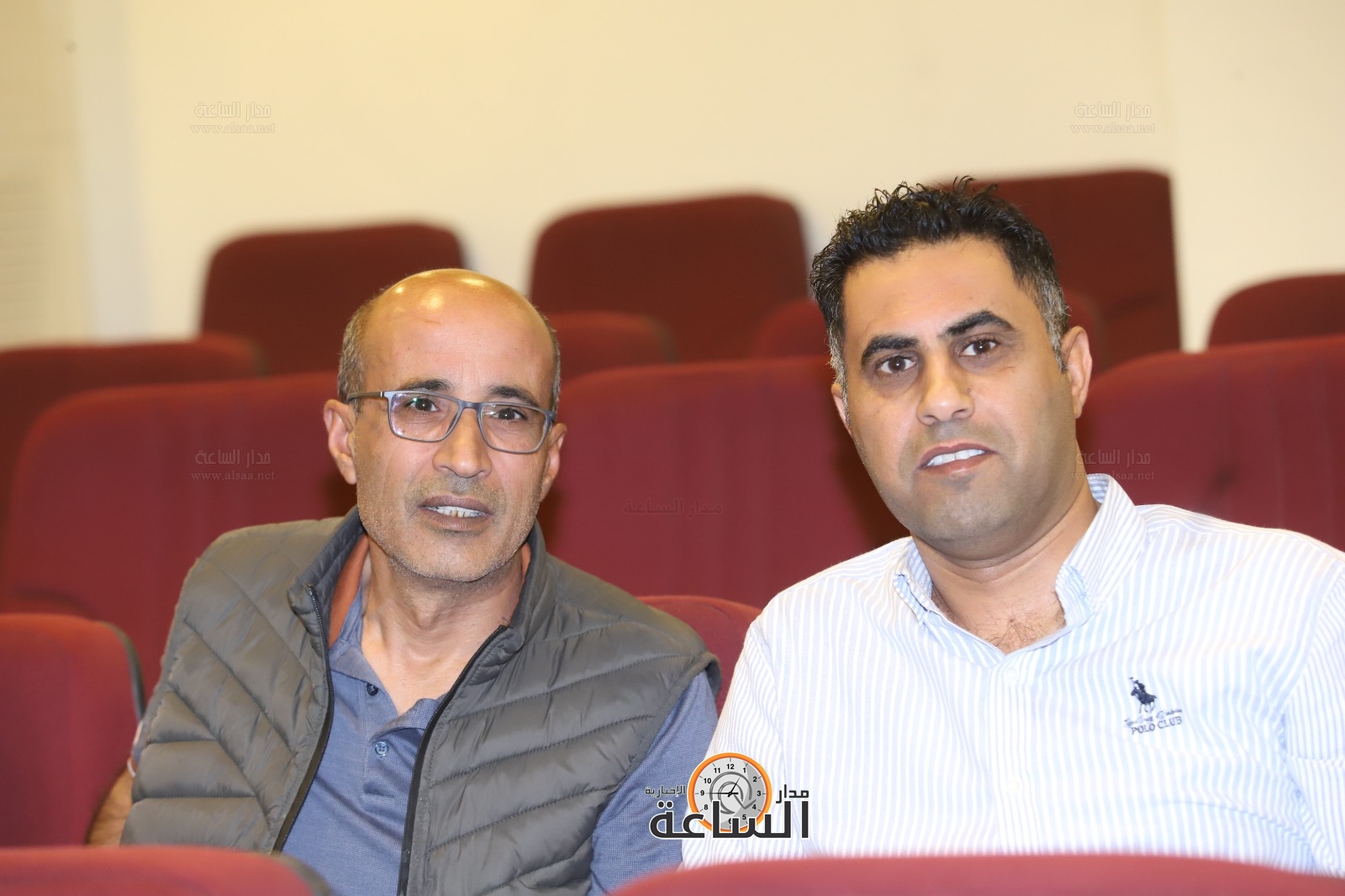 Madar Al-Saa Images 0.9302902380449989