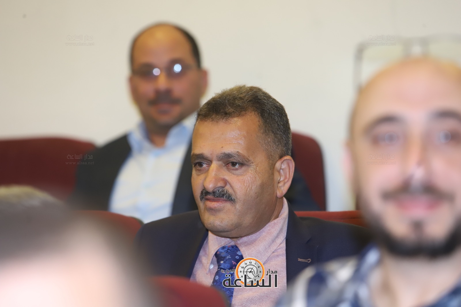 Madar Al-Saa Images 0.726021177742084