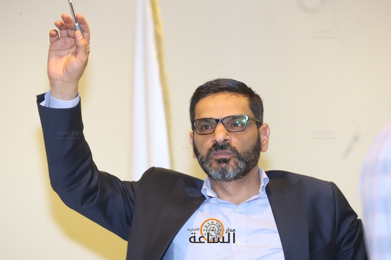 Madar Al-Saa Images 0.8978449444365624