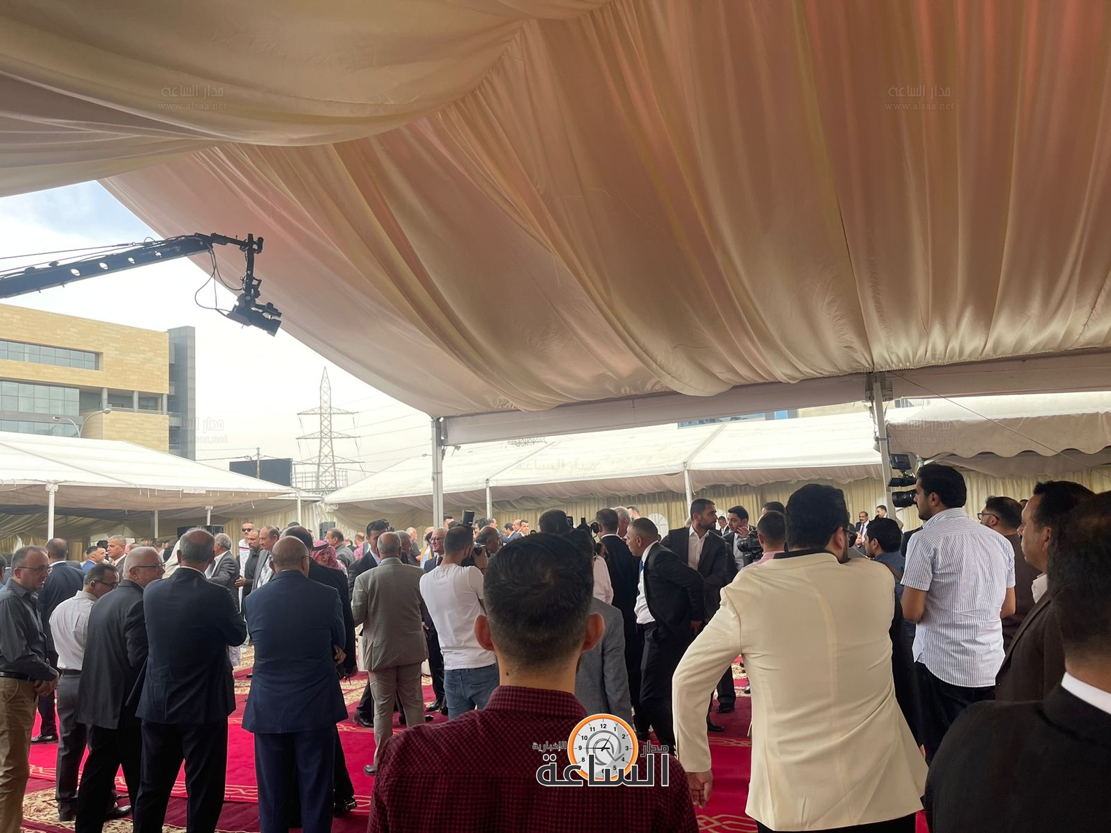 Madar Al-Saa Images 0.7126191073987521