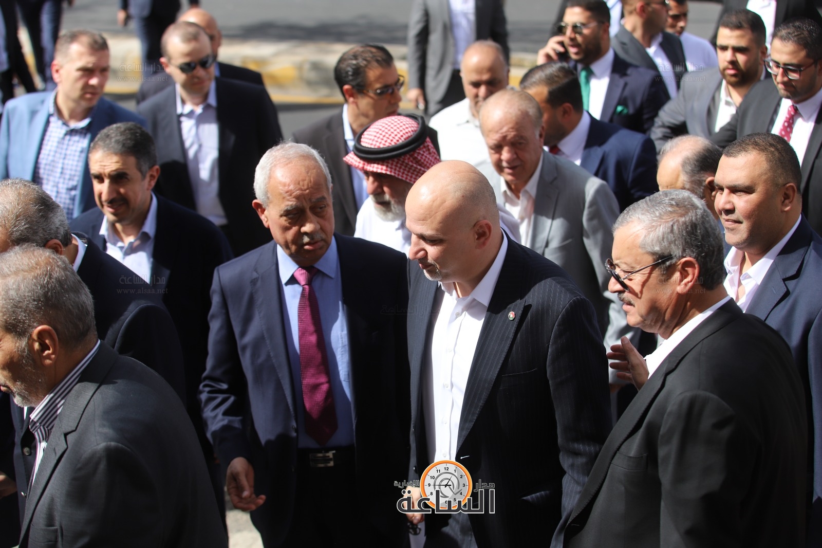 Madar Al-Saa Images 0.7120617757812584