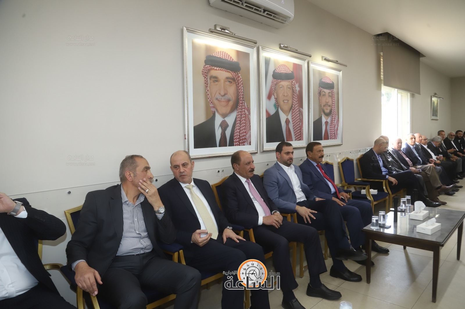 Madar Al-Saa Images 0.6082412853312051