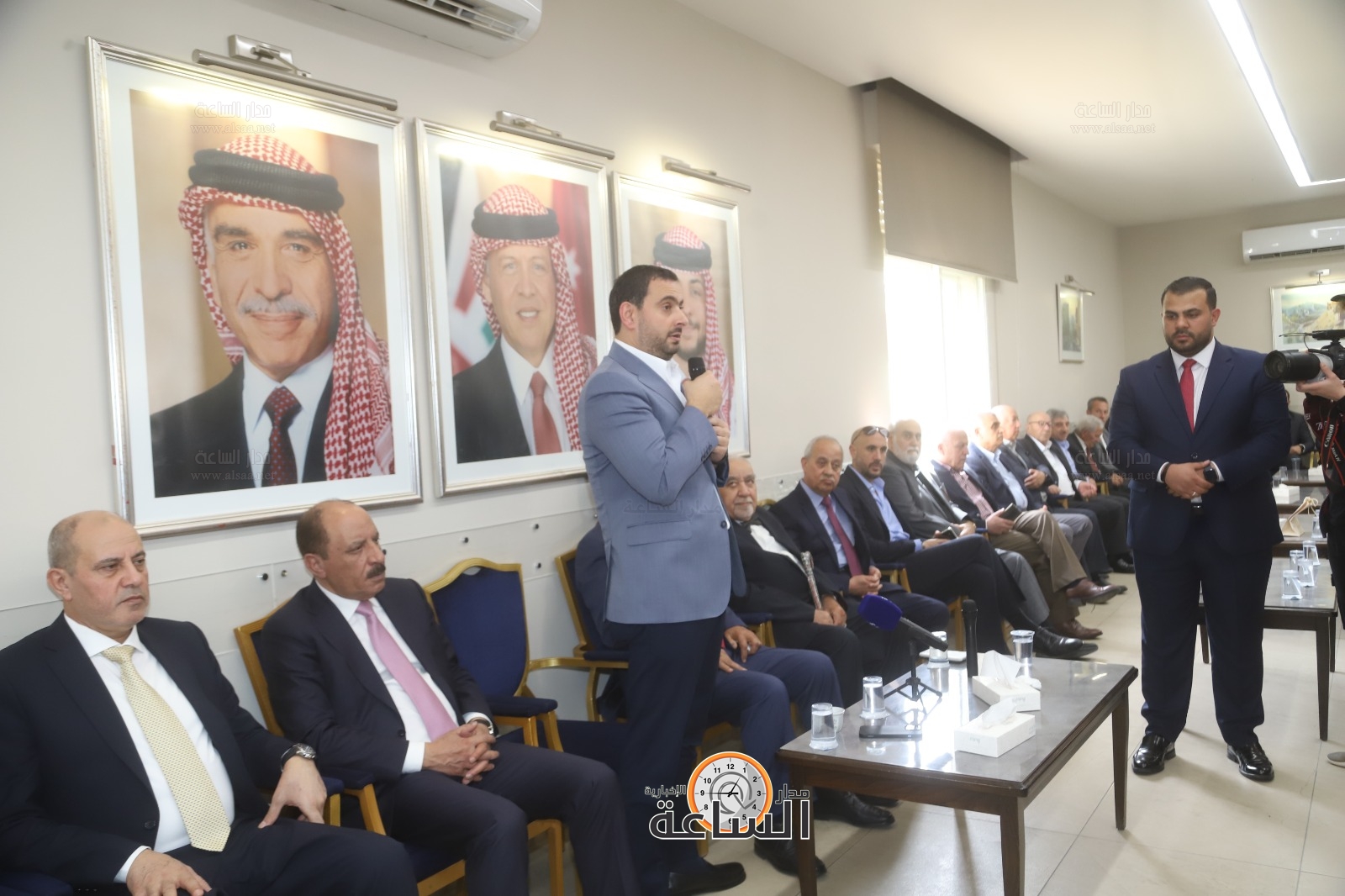 Madar Al-Saa Images 0.19750578411440545