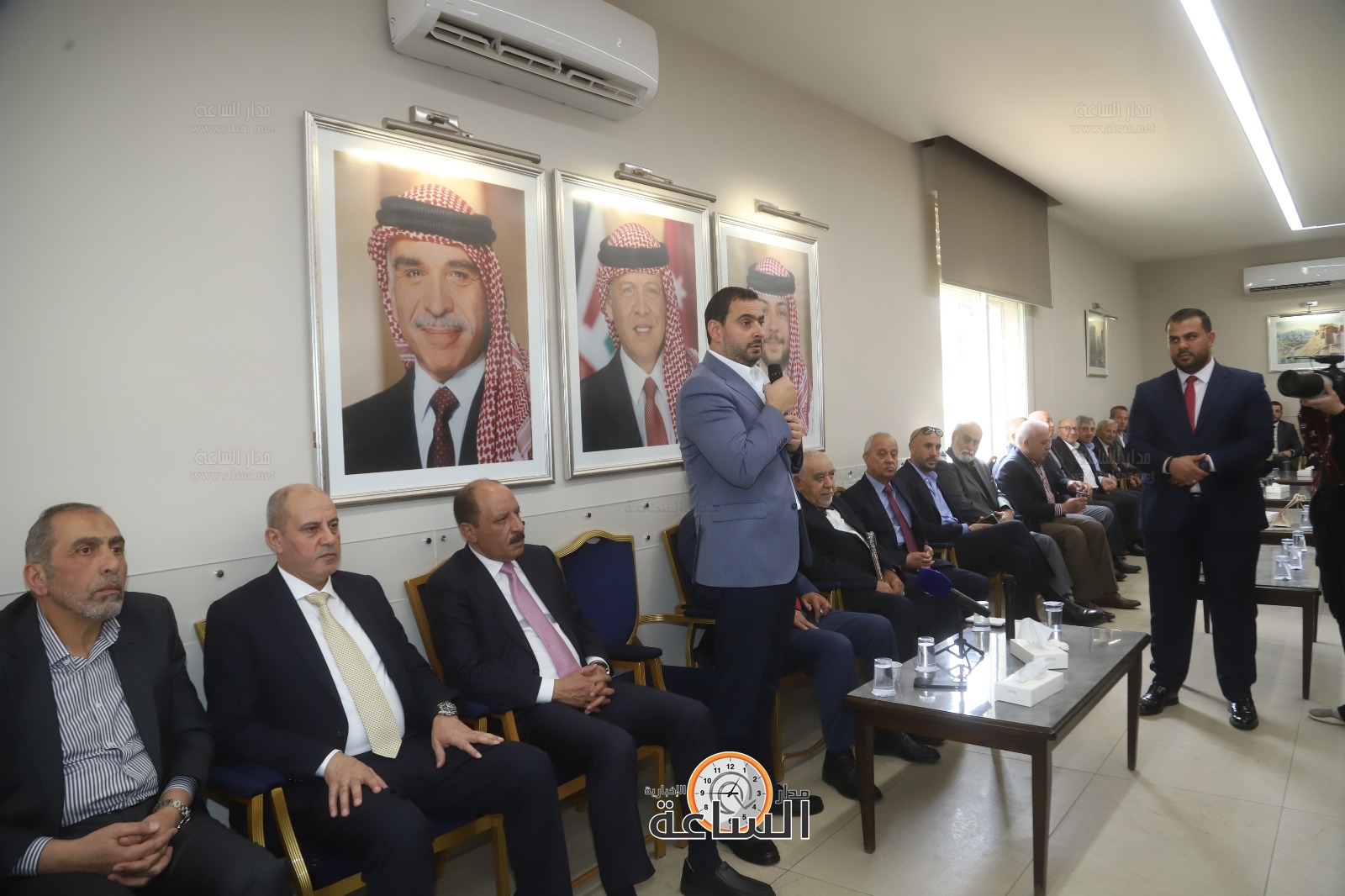 Madar Al-Saa Images 0.7825682755361105