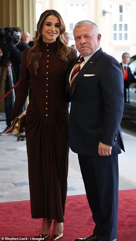 Madar Al-Saa Images 0.9057631119895259