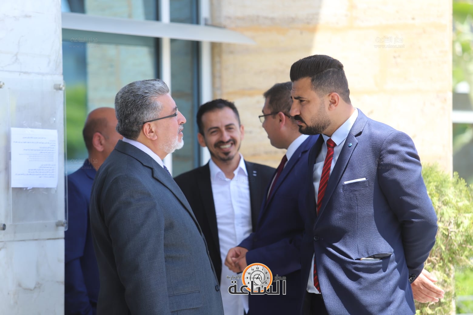 Madar Al-Saa Images 0.2860618172750147