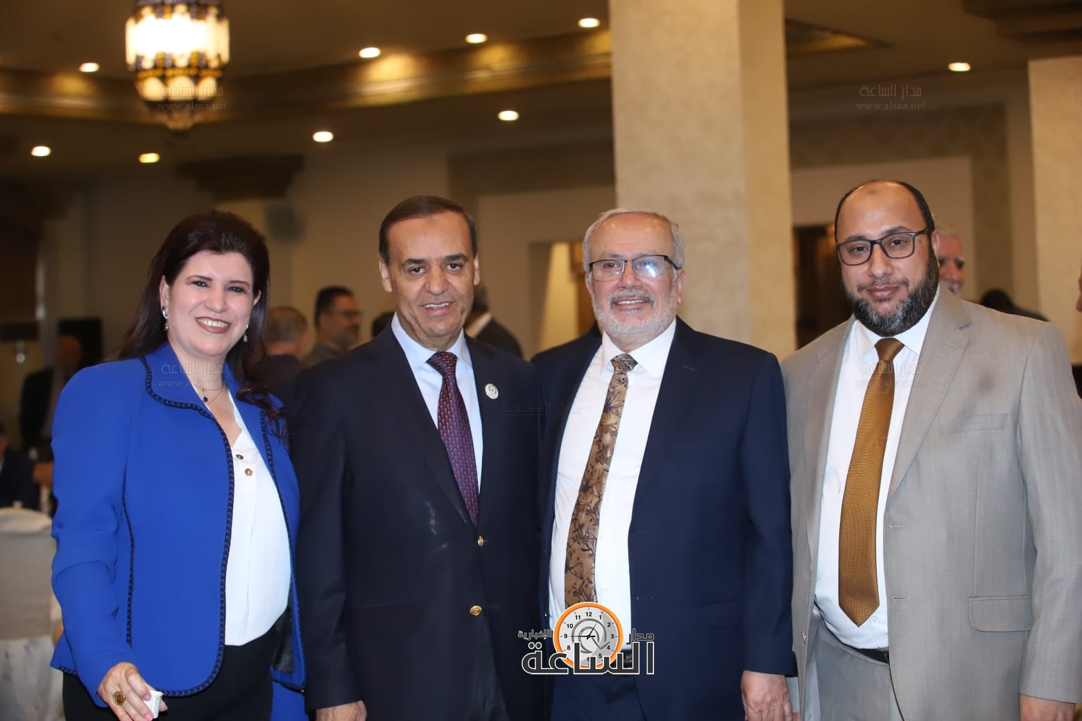 Madar Al-Saa Images 0.04301882898229448