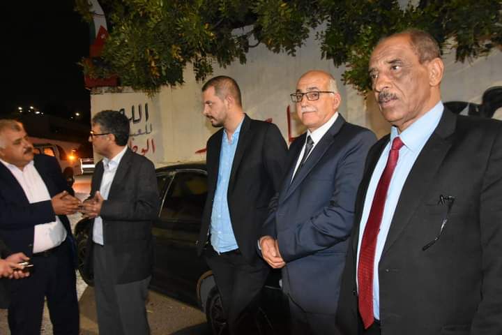 Madar Al-Saa Images 0.359877752854146