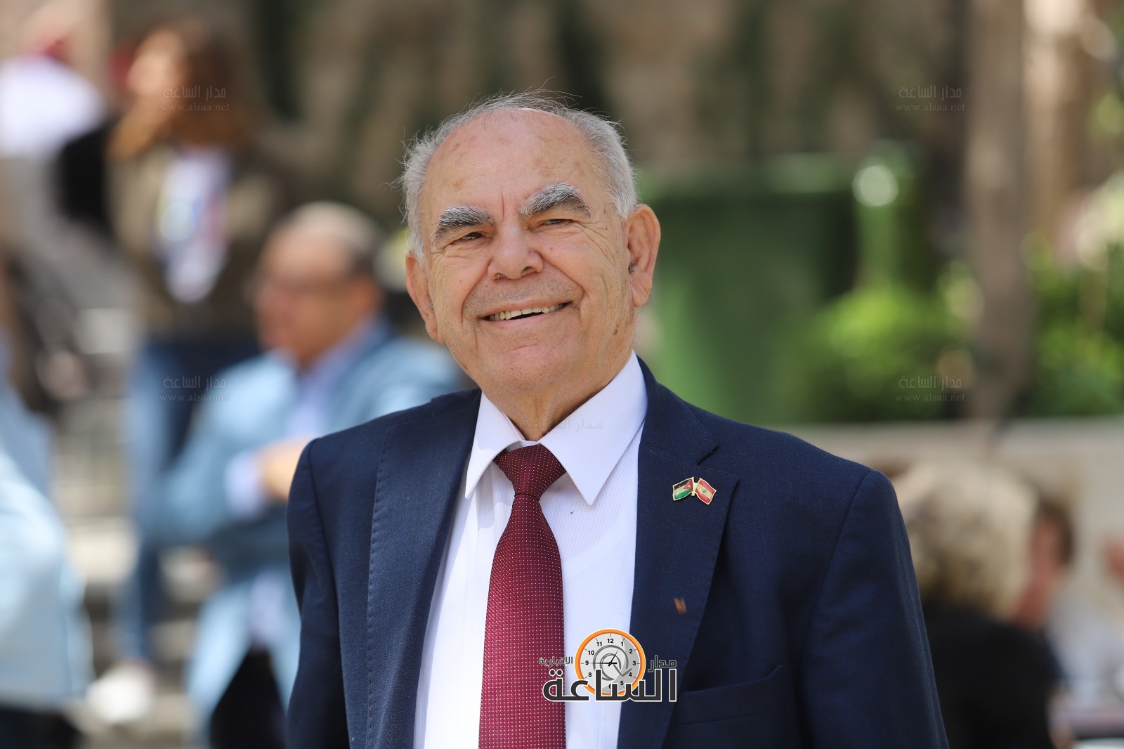 Madar Al-Saa Images 0.6732874420612216