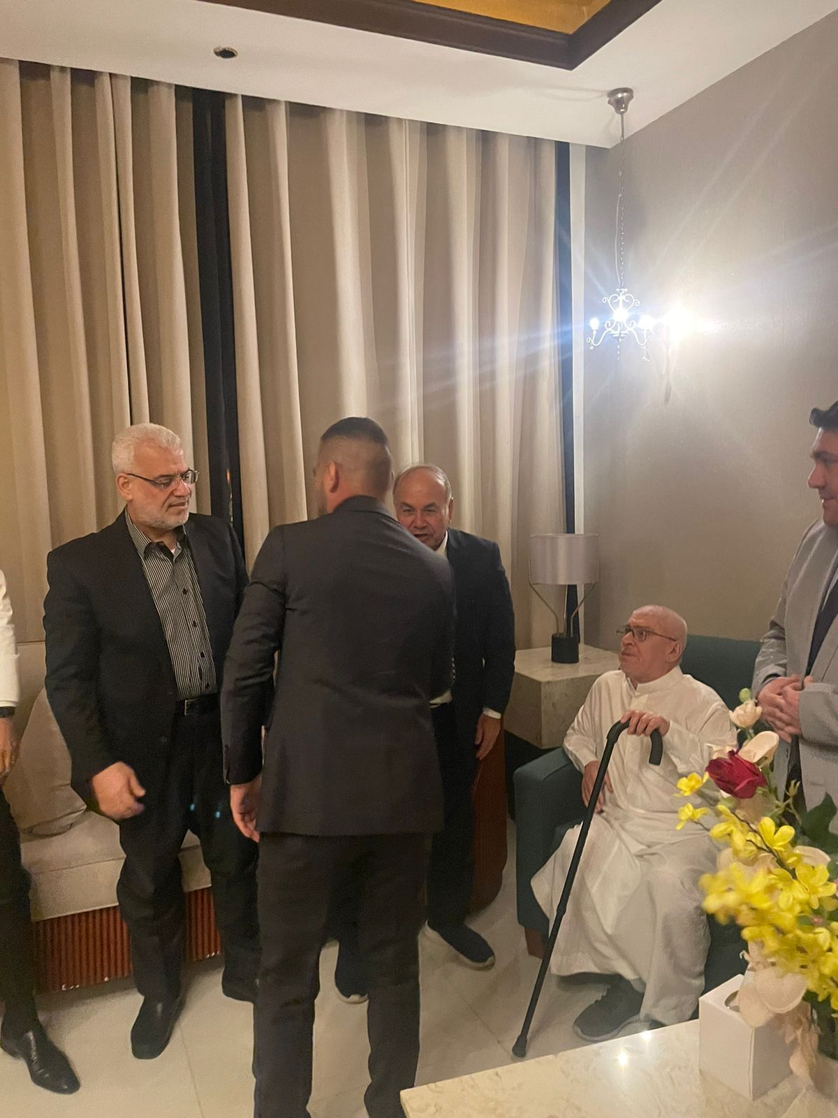 Madar Al-Saa Images 0.8321045371796993