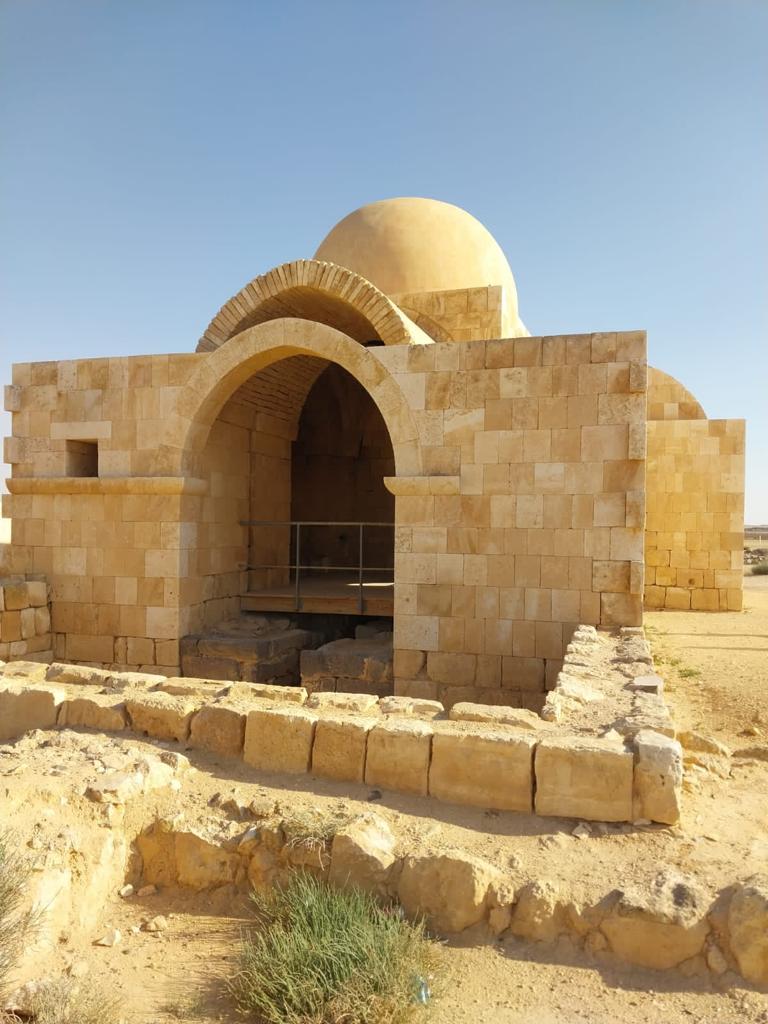 Madar Al-Saa Images 0.9441512208535374