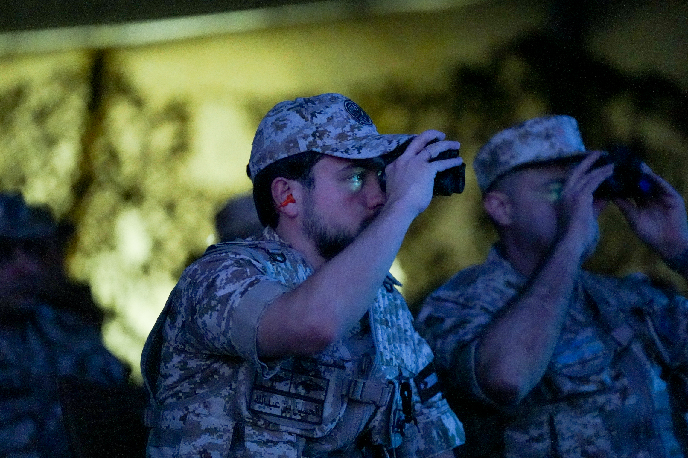 Madar Al-Saa Images 0.013558671074318074