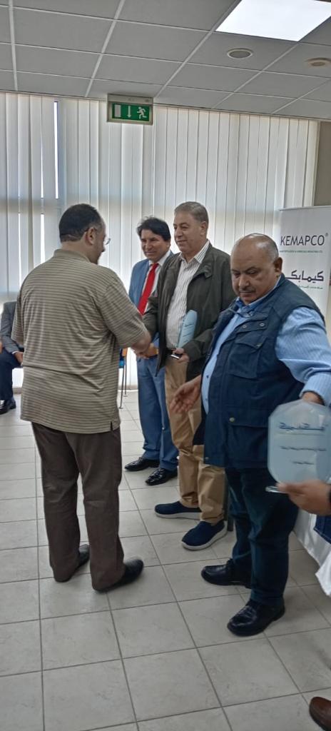 Madar Al-Saa Images 0.38102035475367013