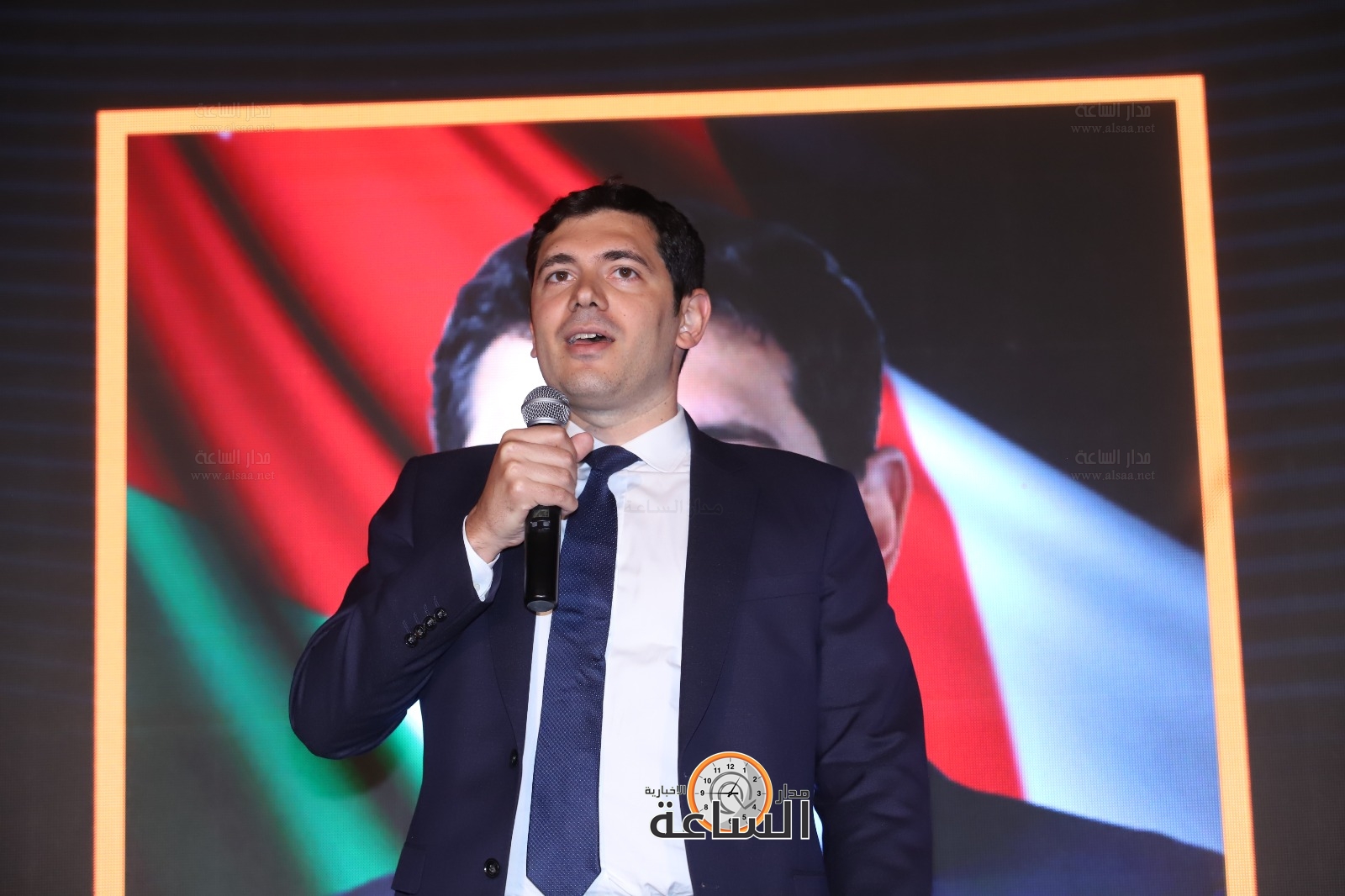 Madar Al-Saa Images 0.9210403488621934