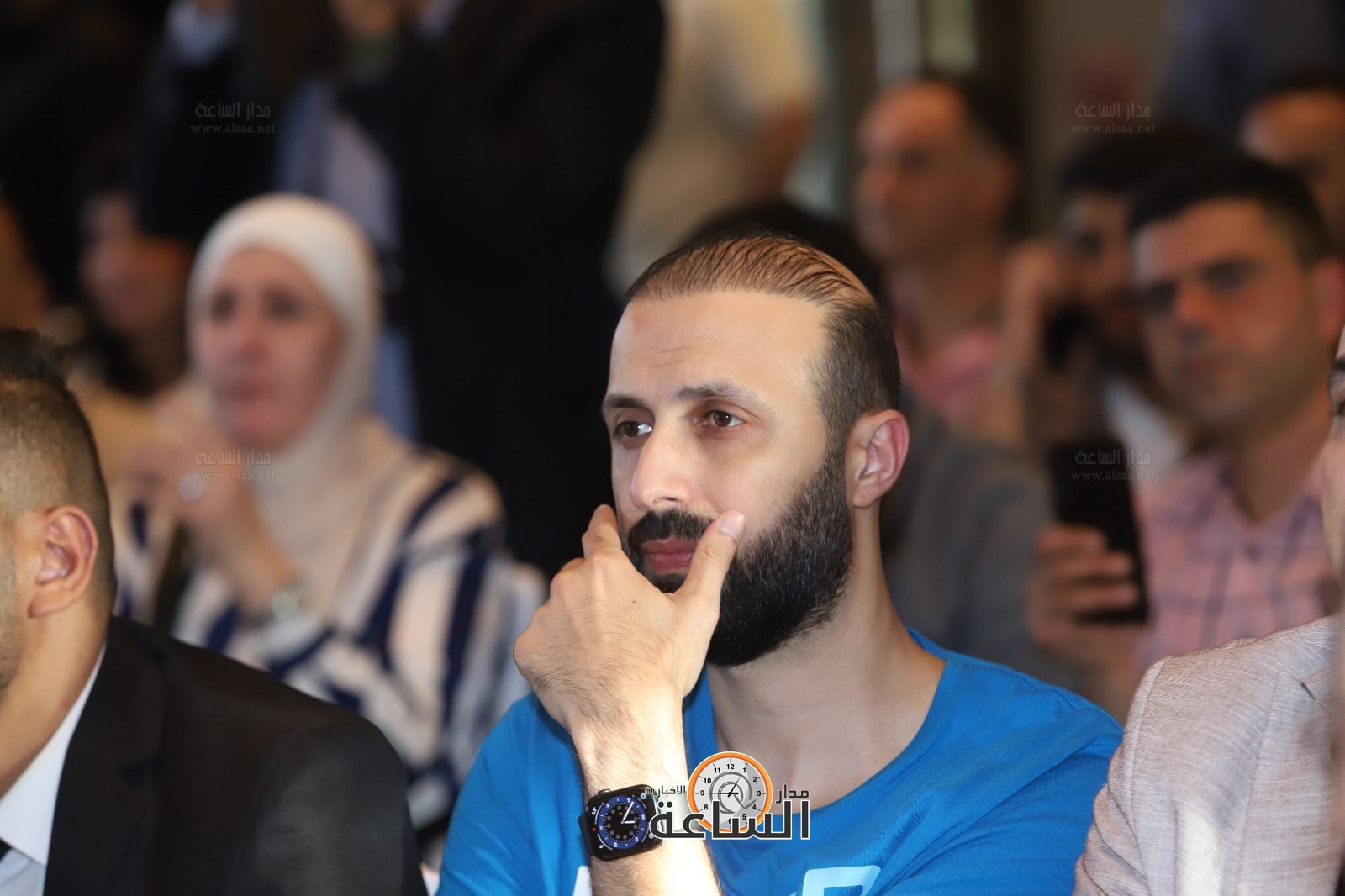 Madar Al-Saa Images 0.878930877146655