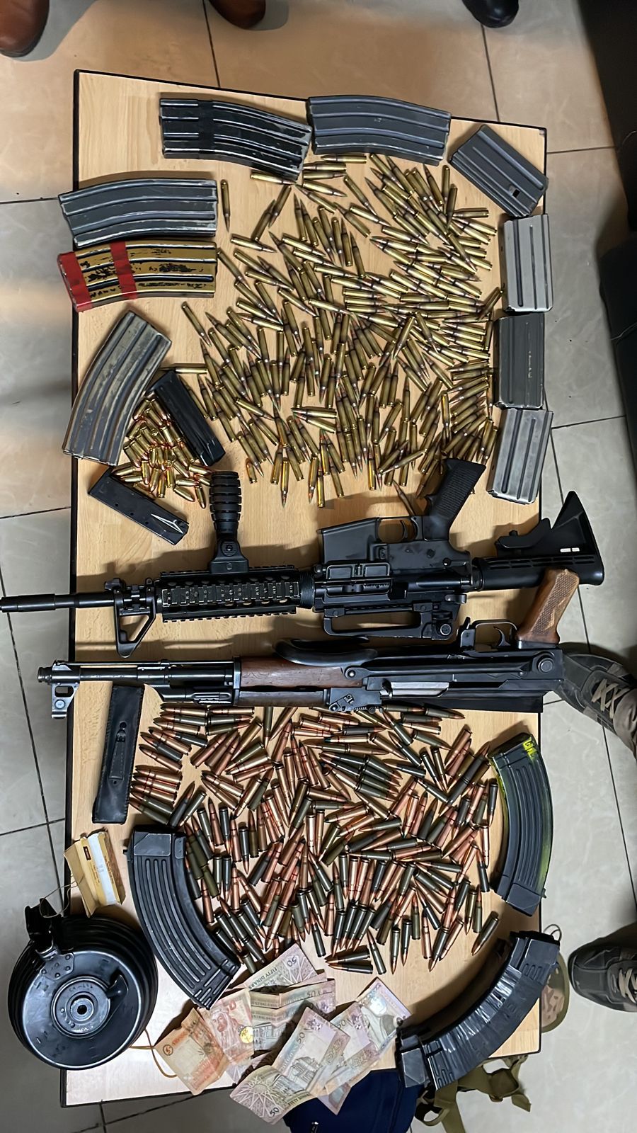 Madar Al-Saa Images 0.9355740668840105