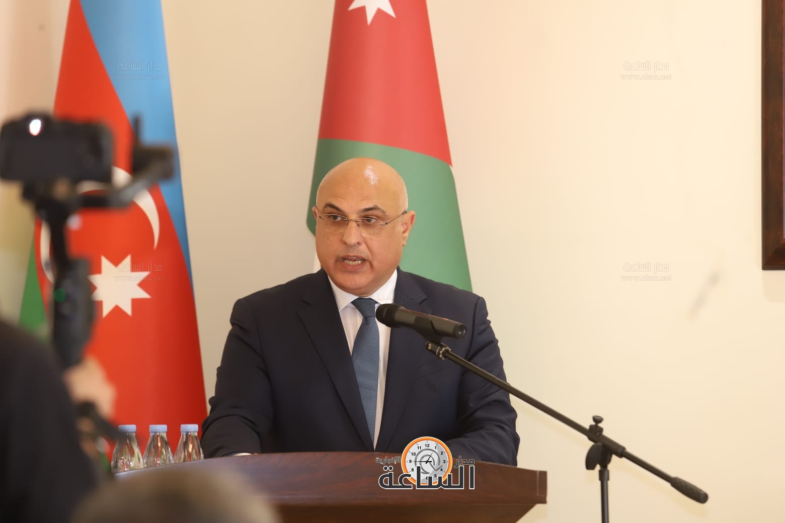 Madar Al-Saa Images 0.9716802825418749