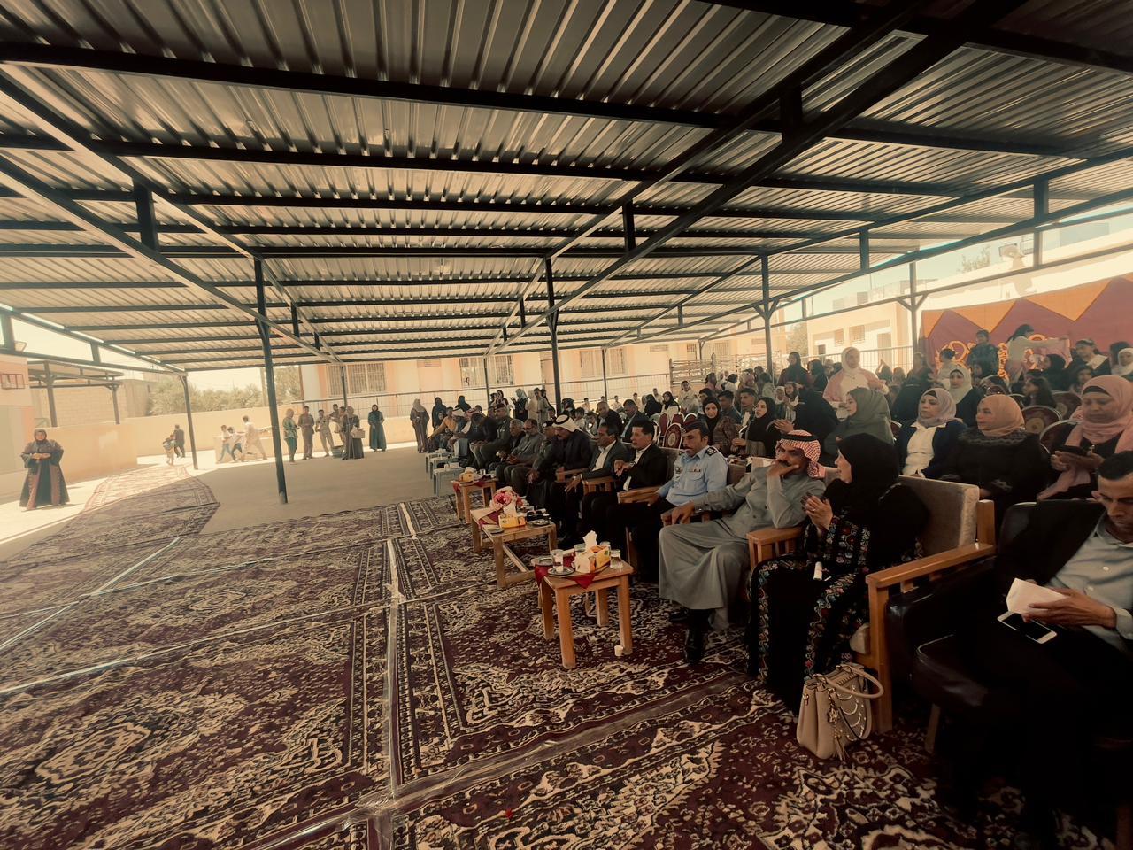 Madar Al-Saa Images 0.9724651008318335