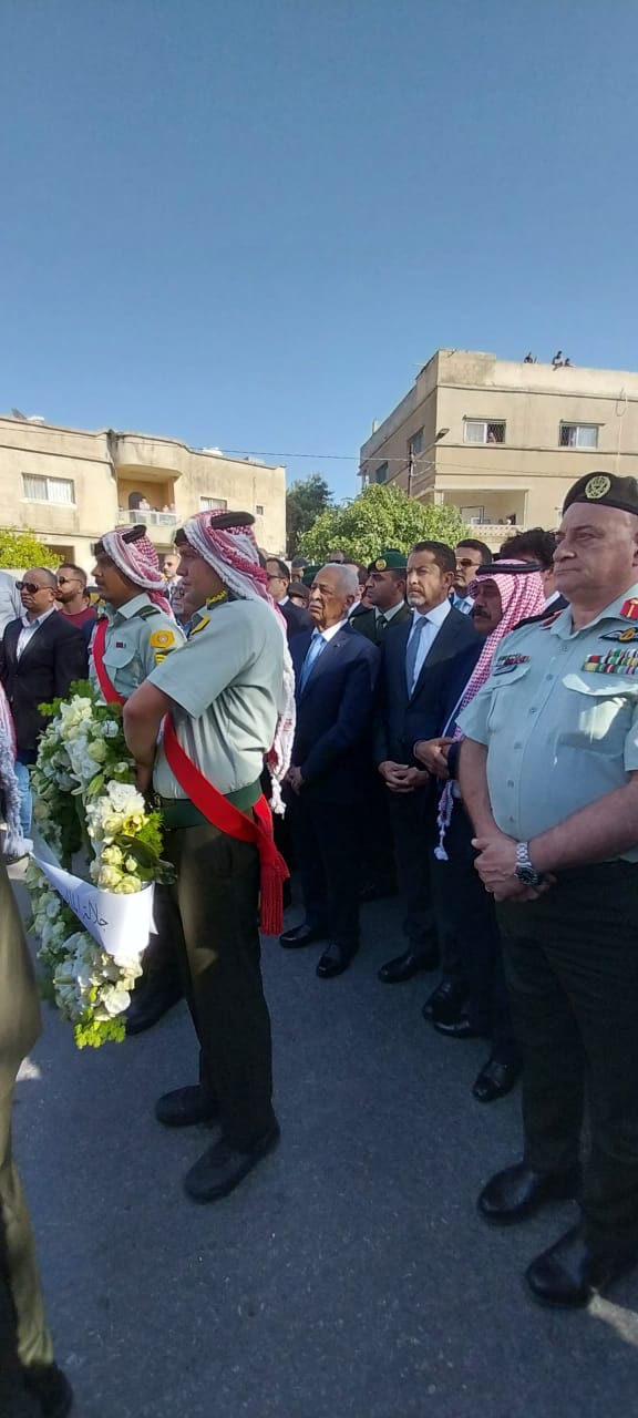 Madar Al-Saa Images 0.48372357577948755