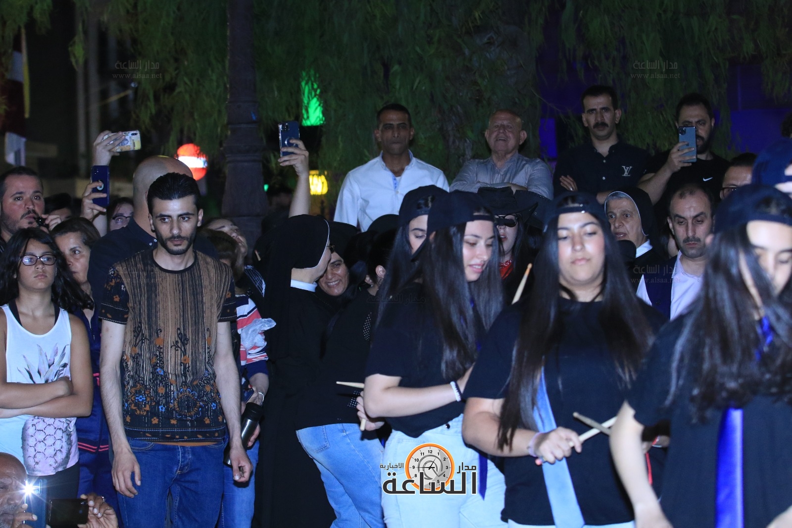 Madar Al-Saa Images 0.3661760015743085